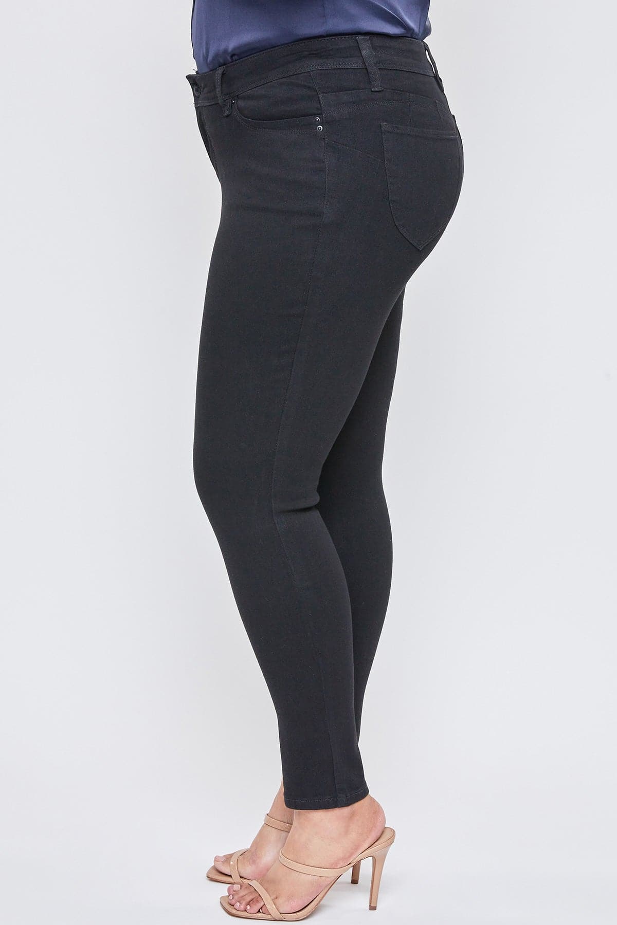 W Black
