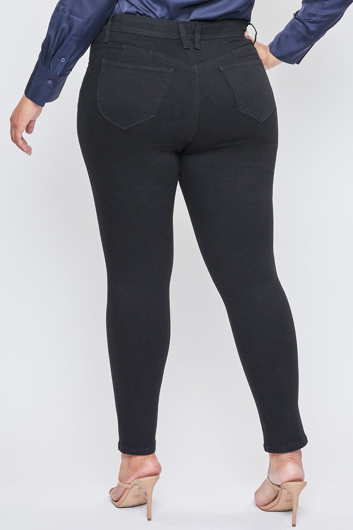 W Black