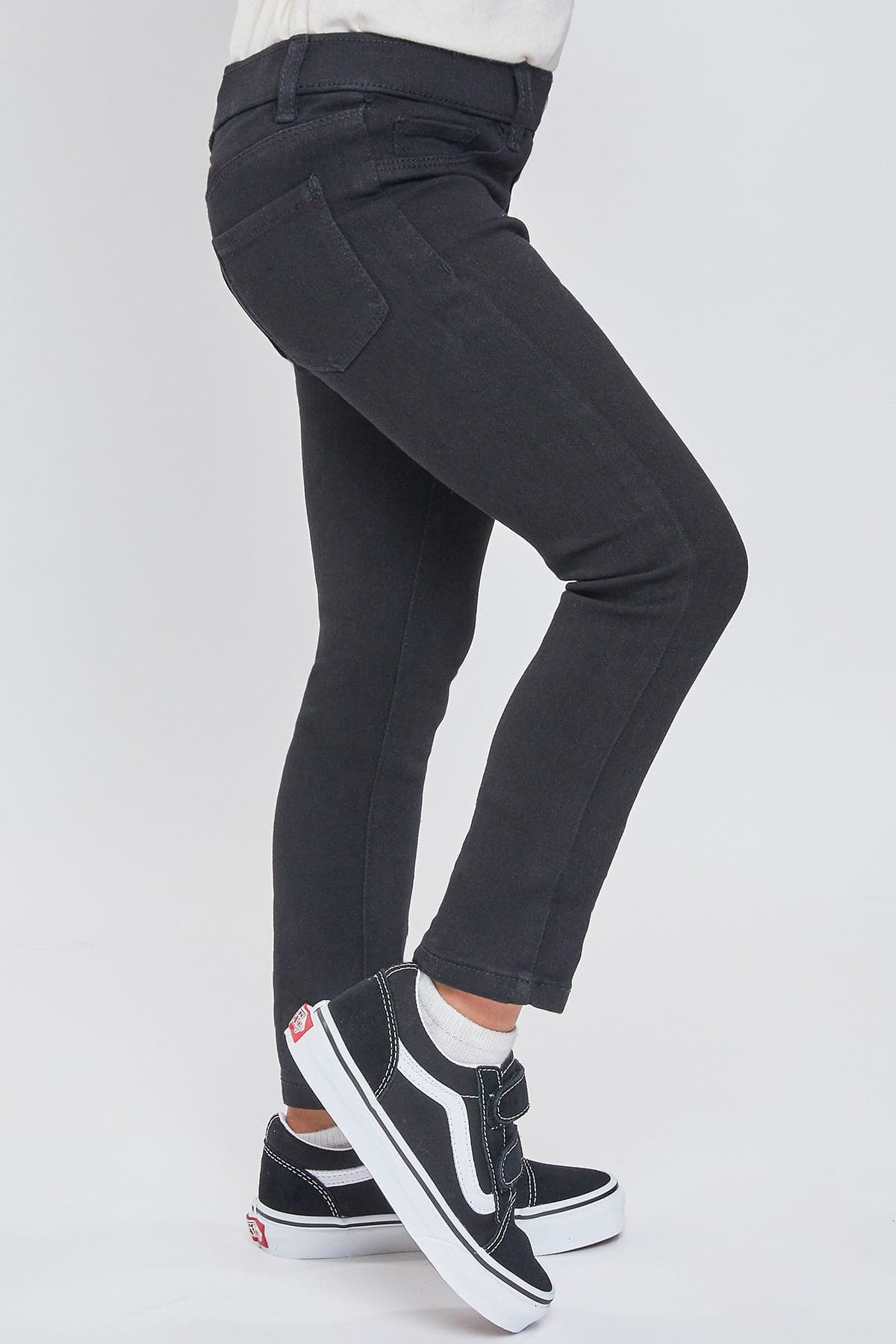 W Black
