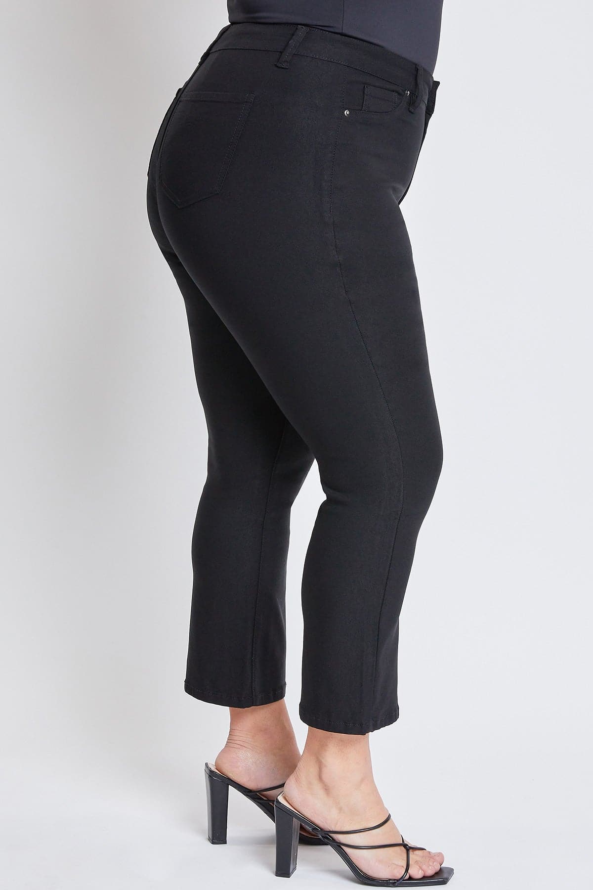 Women´s Plus Hyperstretch Cropped Kick Flare Pants