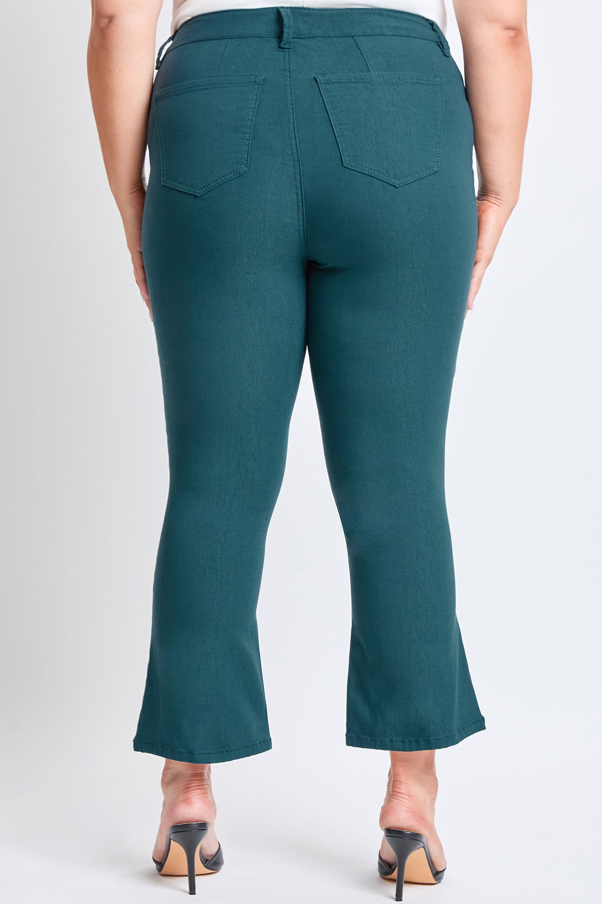 Women´s Plus Hyperstretch Cropped Kick Flare Pants