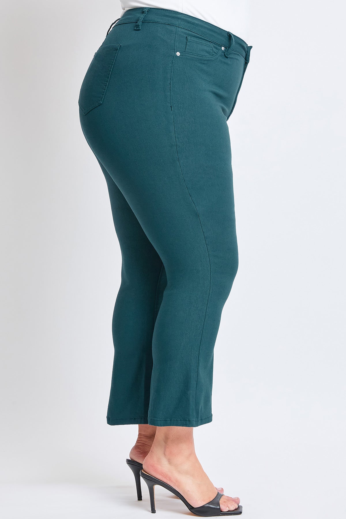 Women´s Plus Hyperstretch Cropped Kick Flare Pants