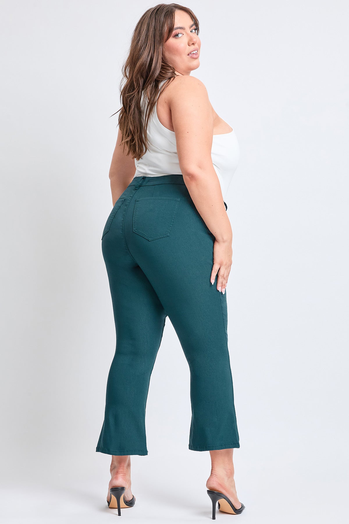 Women´s Plus Hyperstretch Cropped Kick Flare Pants