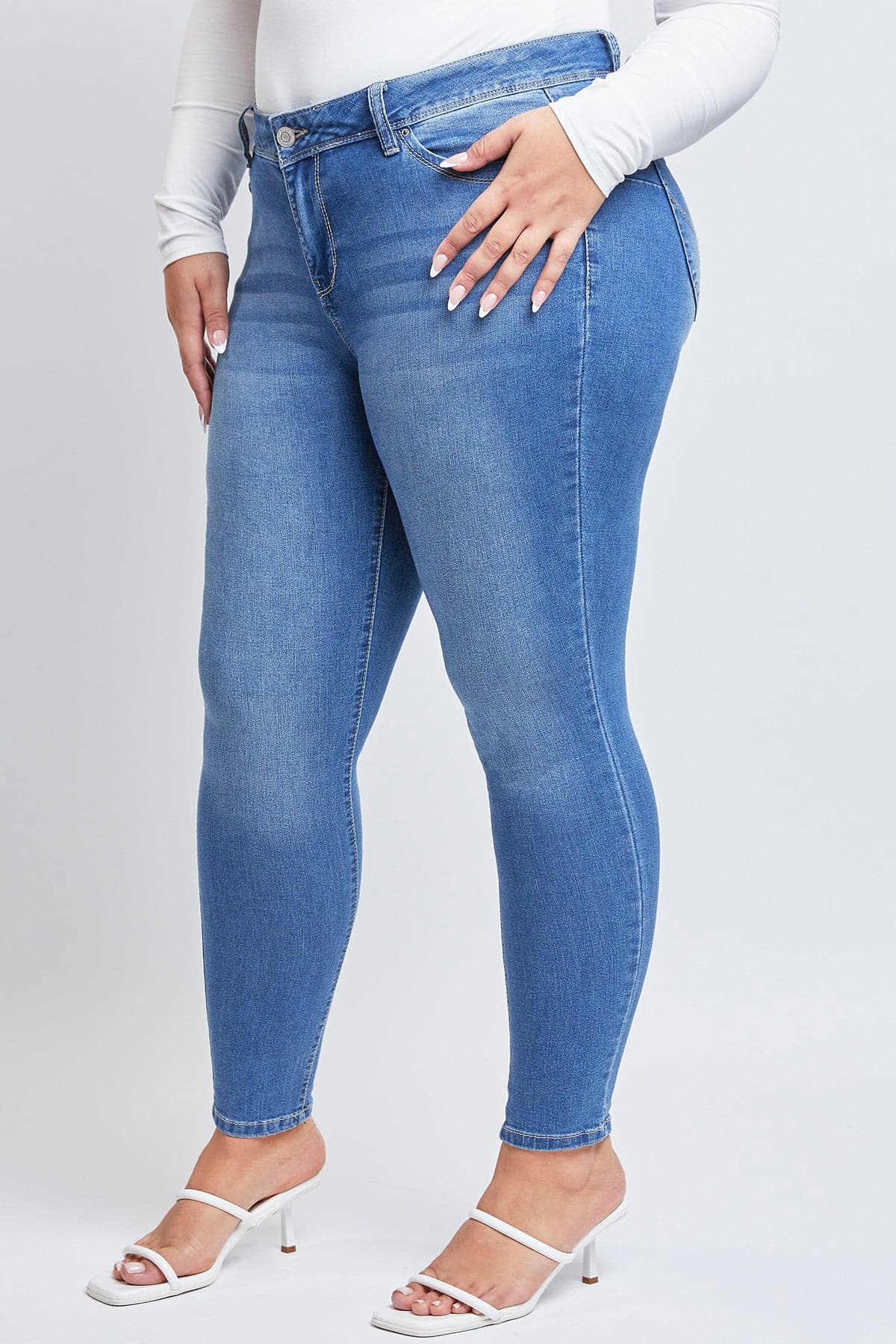 M Medium Blue