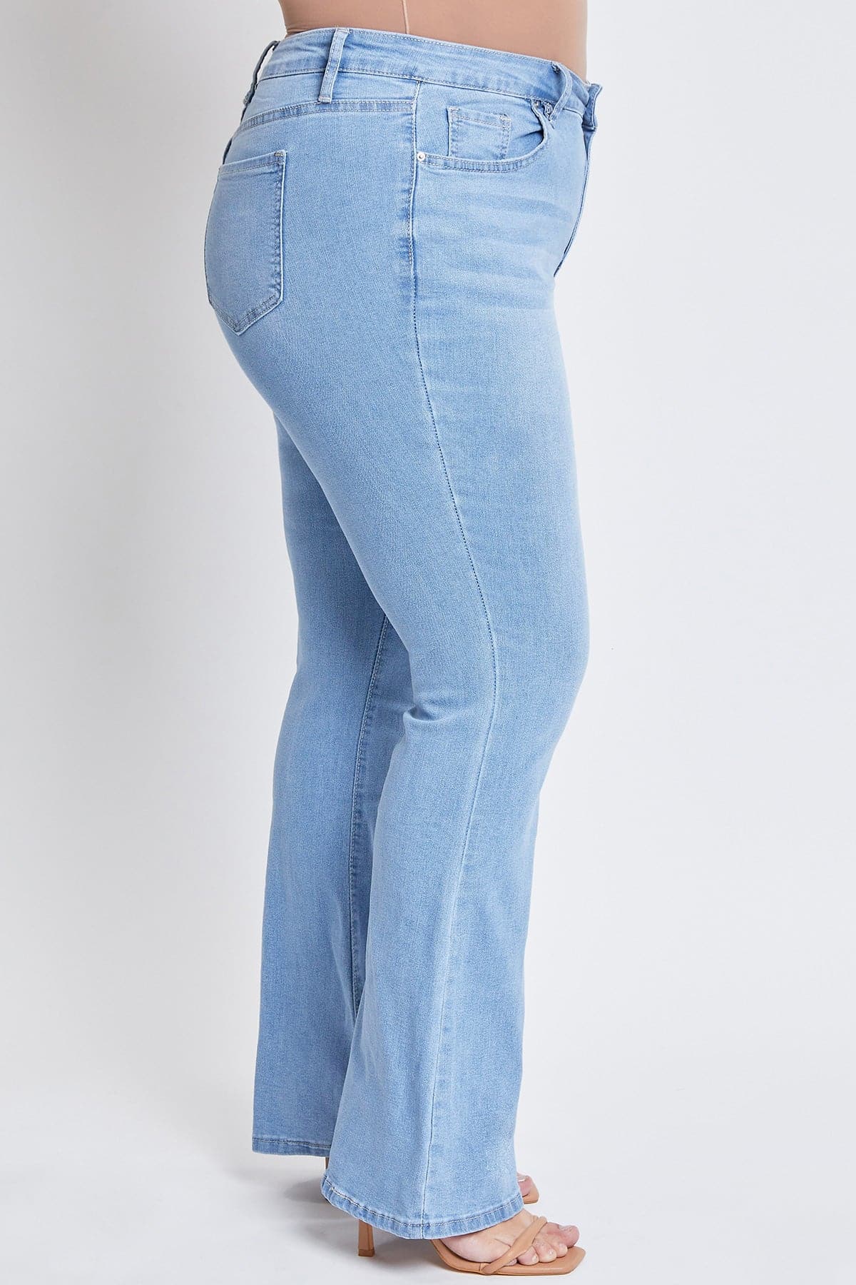 Plus Size Women's Flare Jeans