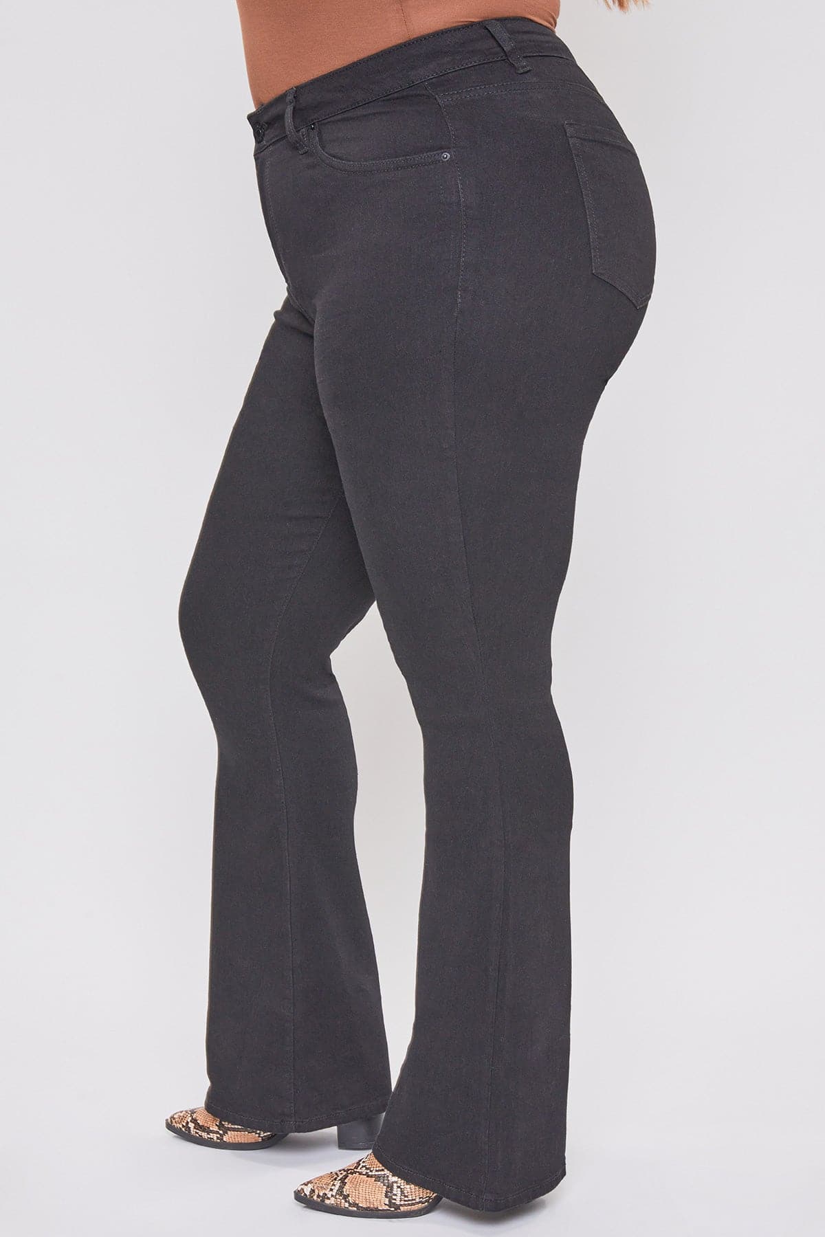 Plus Size Women's Flare Jeans