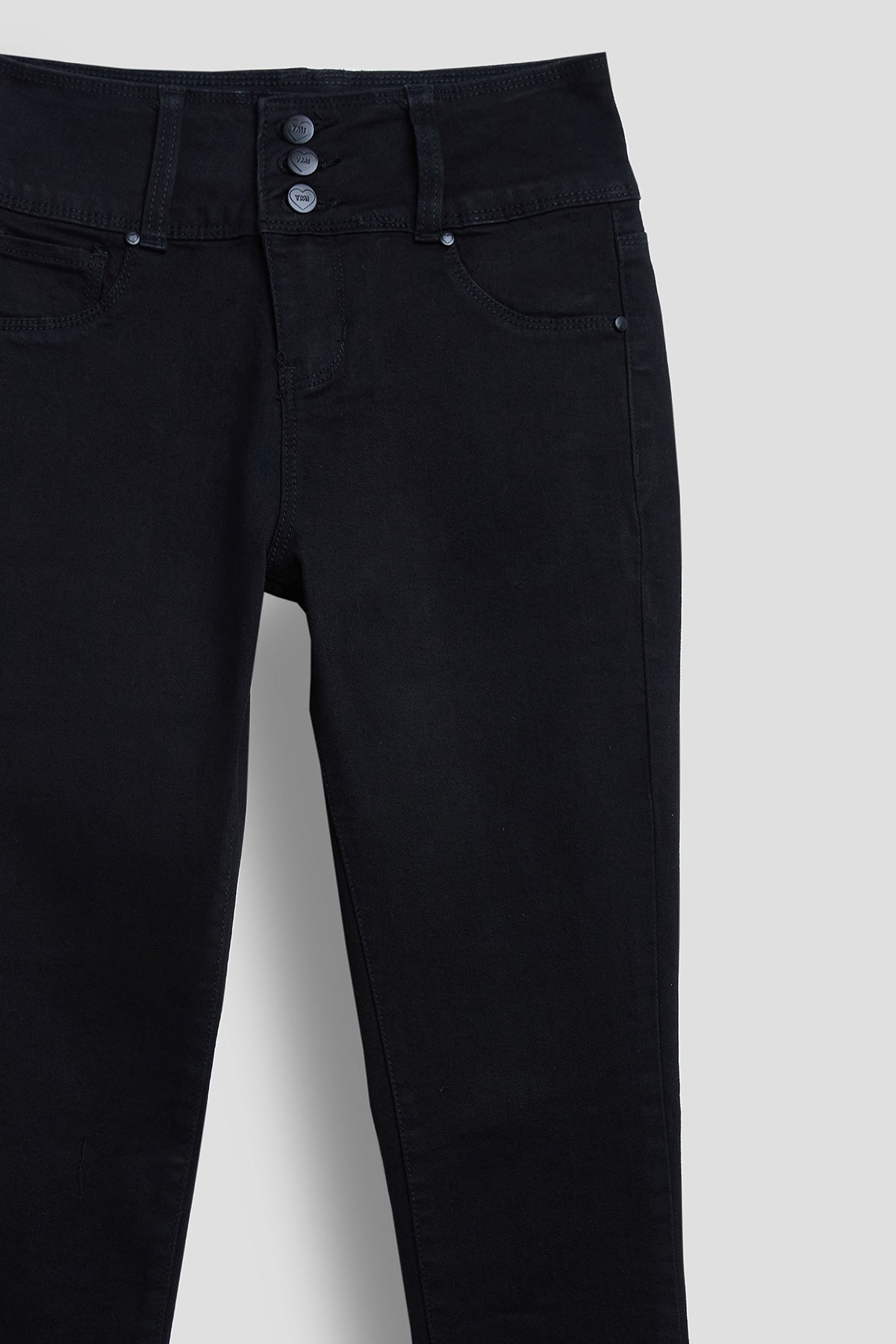 W Black