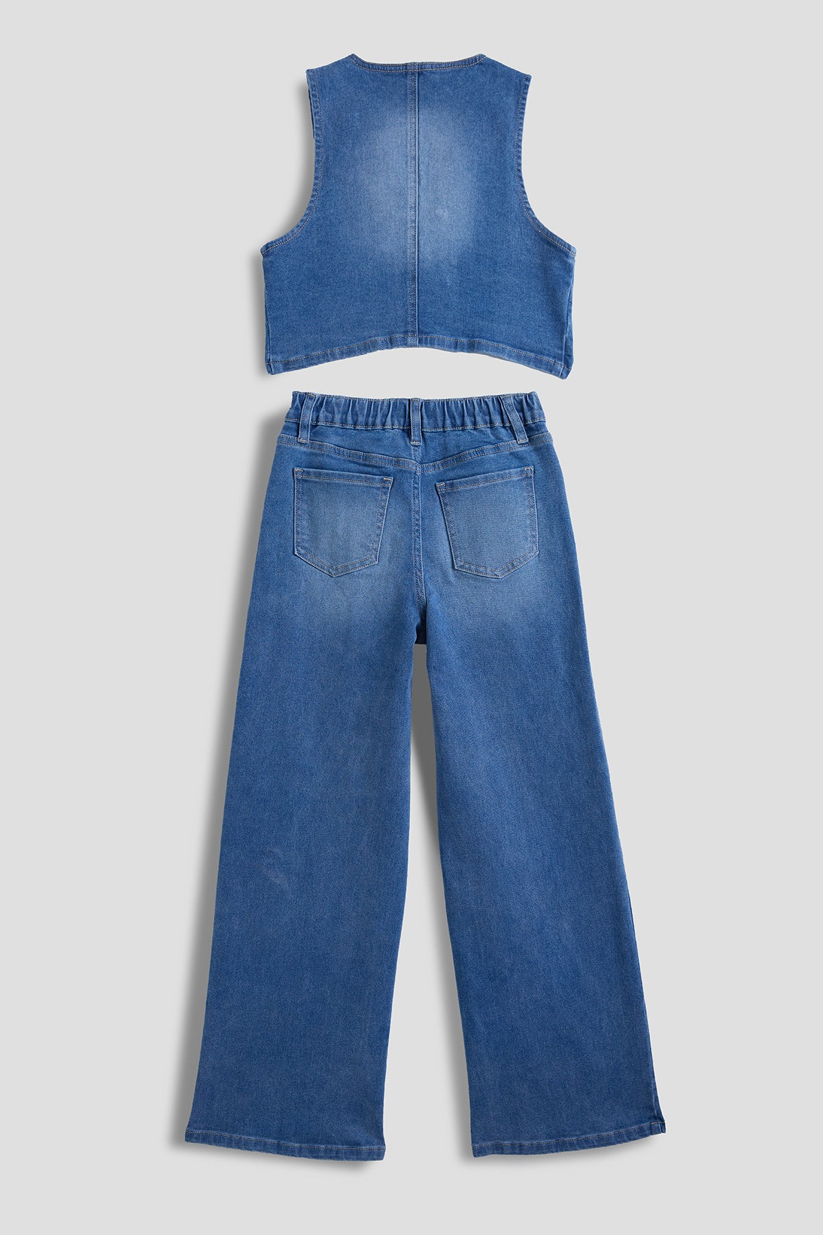 M Medium Blue