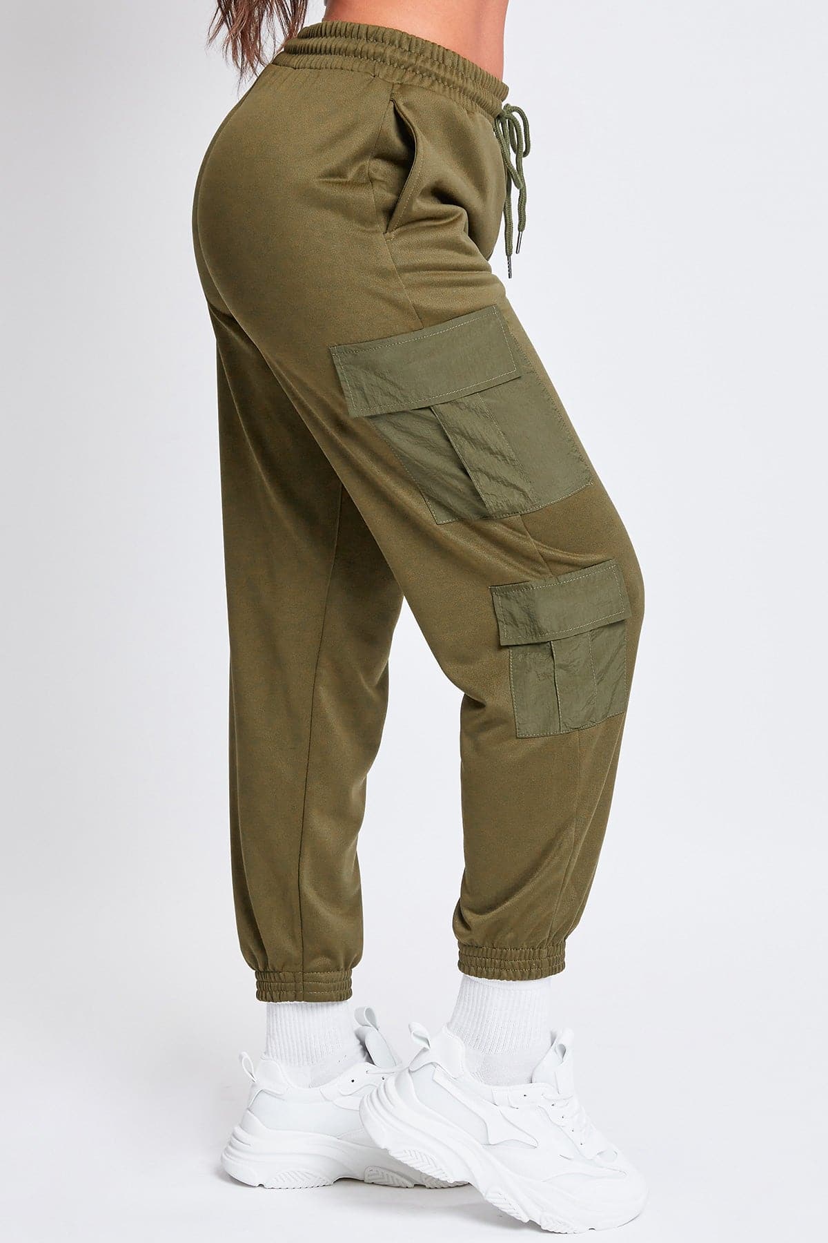 Women's Joggers with Nylon Pockets