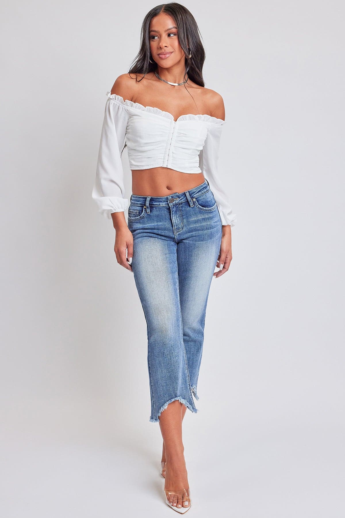 Women´s Mid Rise Kick Flare Fray Hem Cropped Jeans