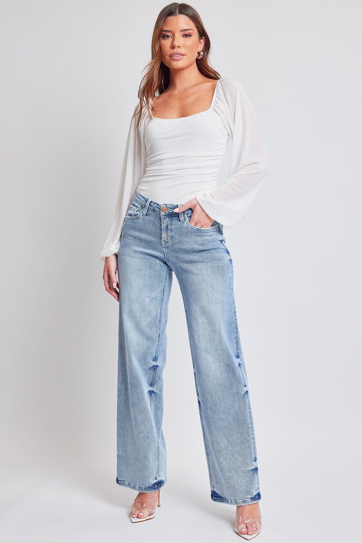 Women's Mid Rise Wide Leg Jeans