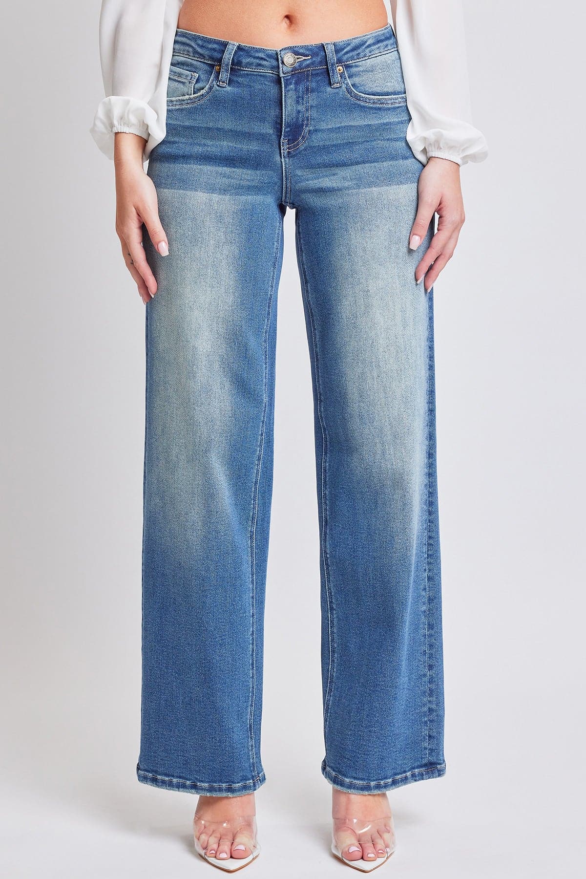 Women's Mid Rise Wide Leg Jeans