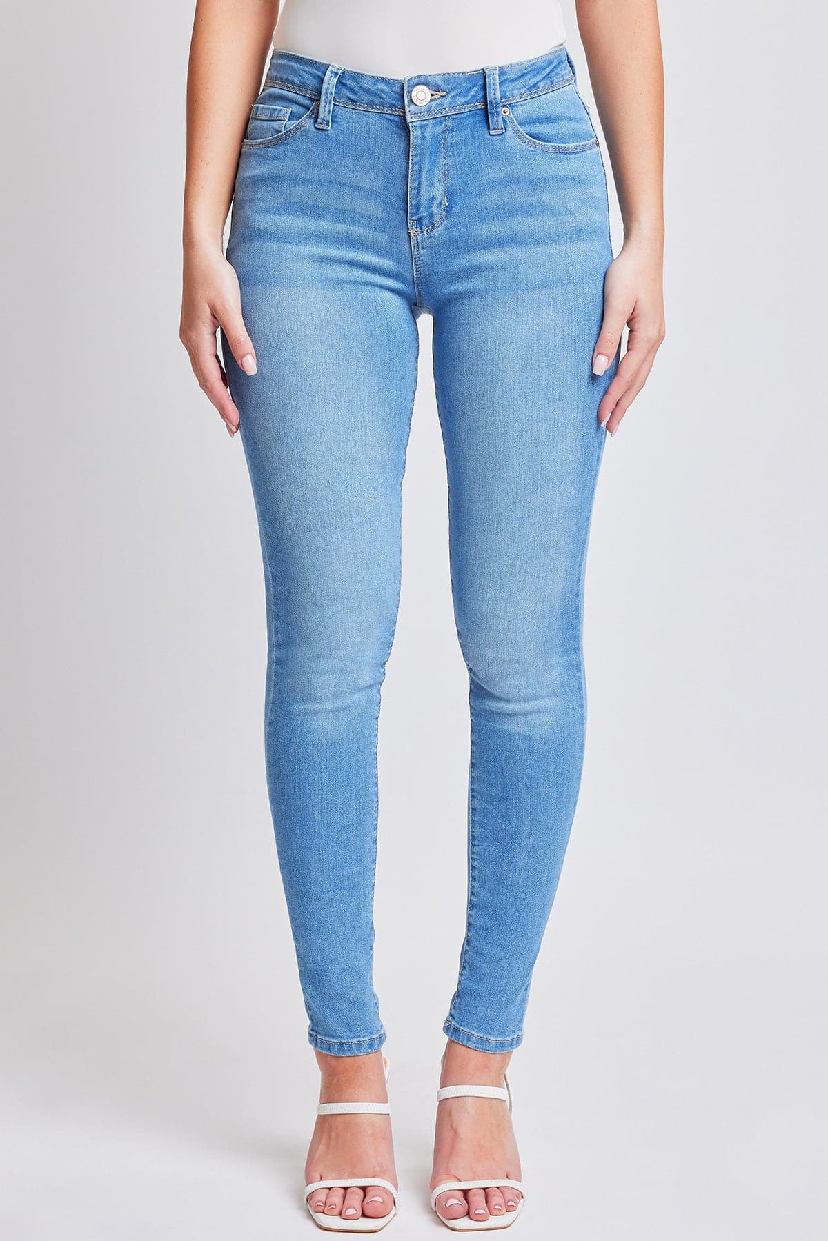 Women's Essential Sustainable Skinny Jeans