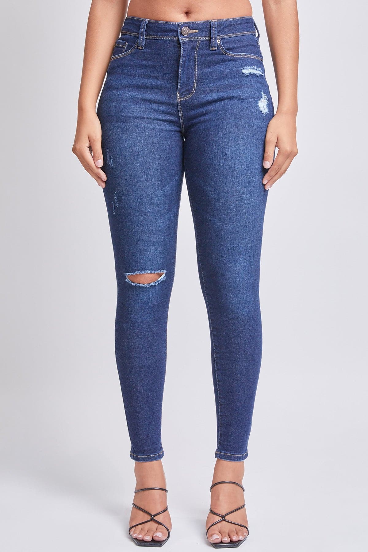 Women's Essential Sustainable Distressed Skinny Jeans