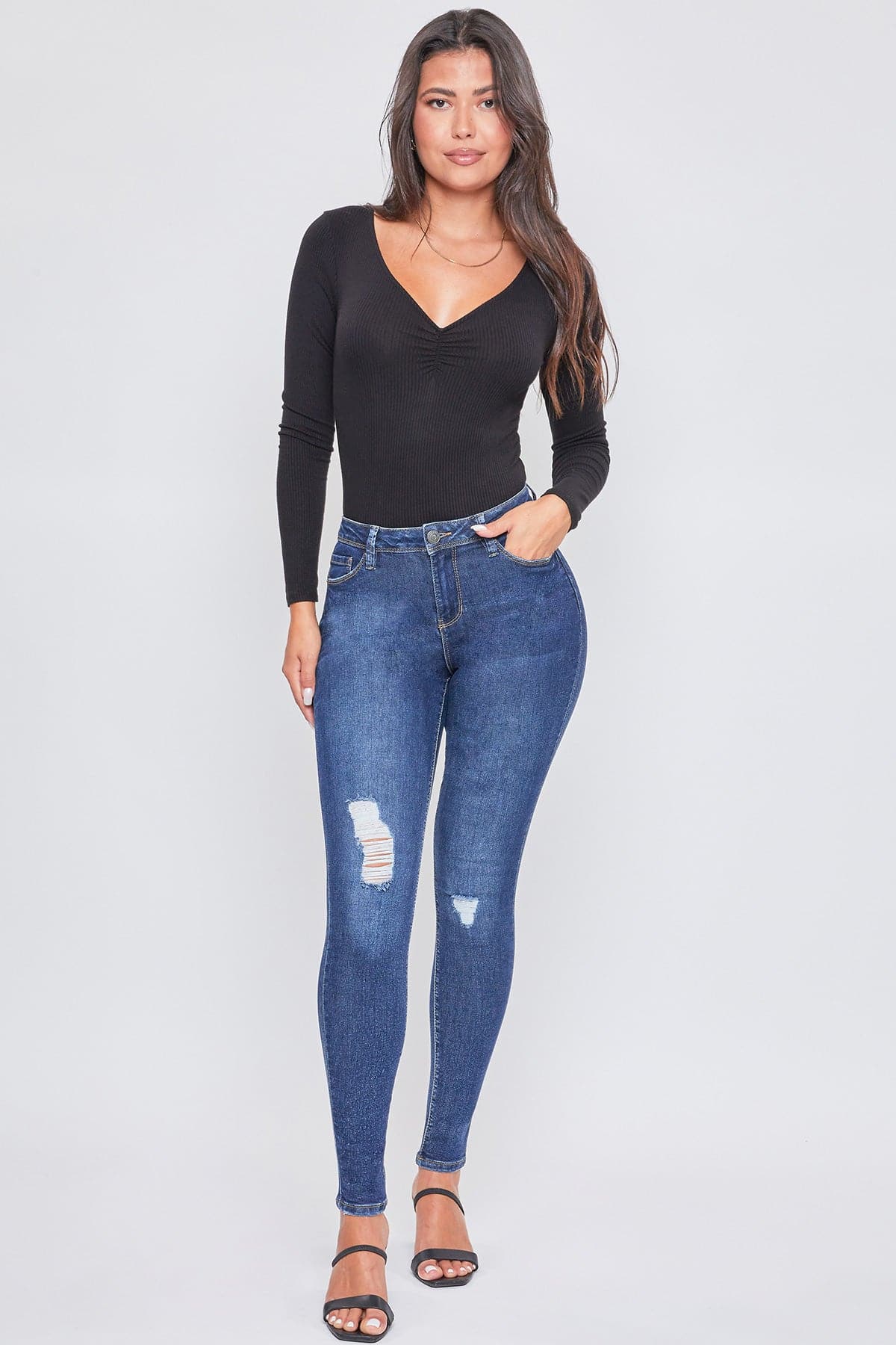 Women's Essential Sustainable Distressed Skinny Jeans