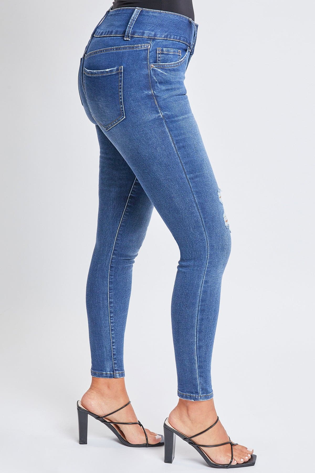 Women's Essential 3 Button Skinny Jeans