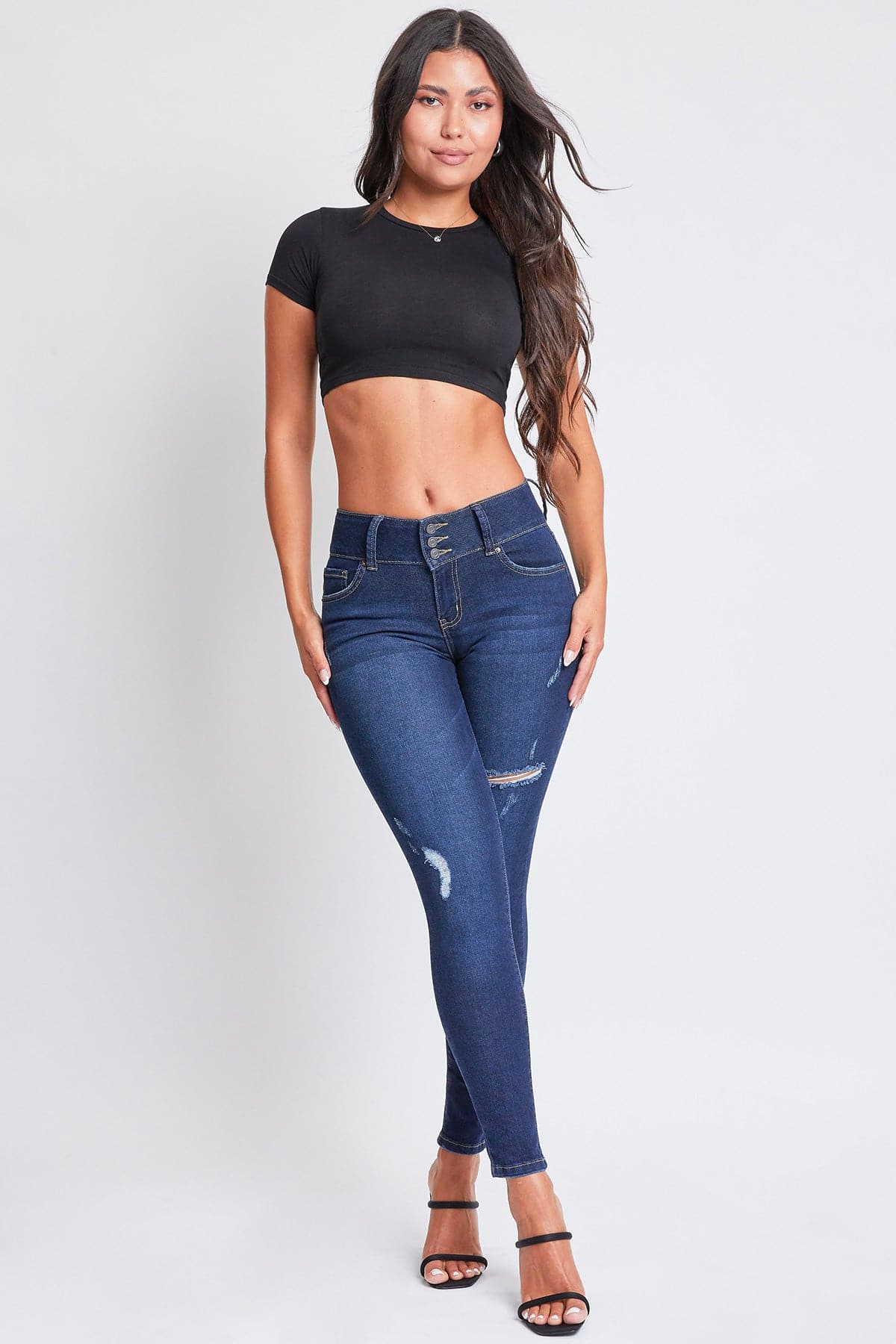 Women's Essential Sustainable Distressed Skinny Jean