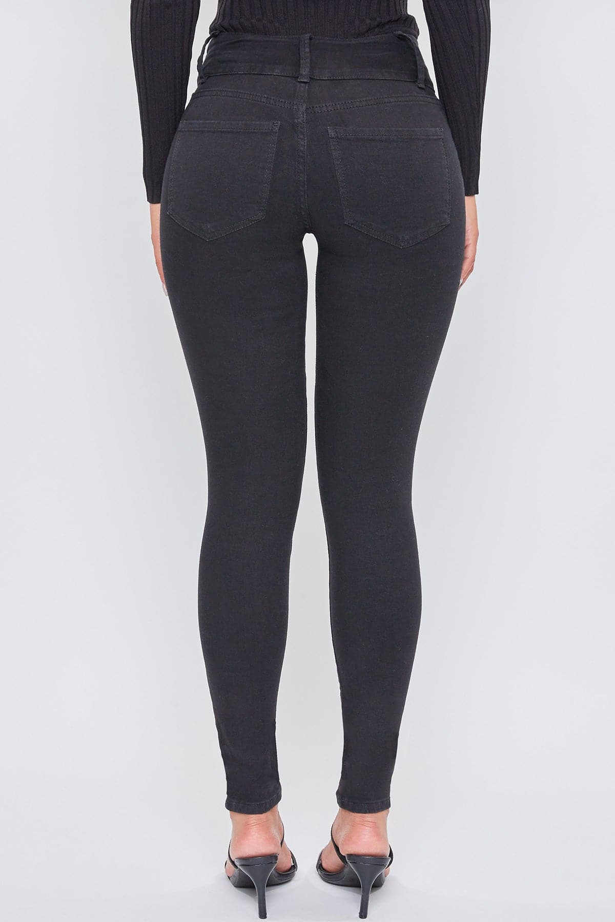 W Black