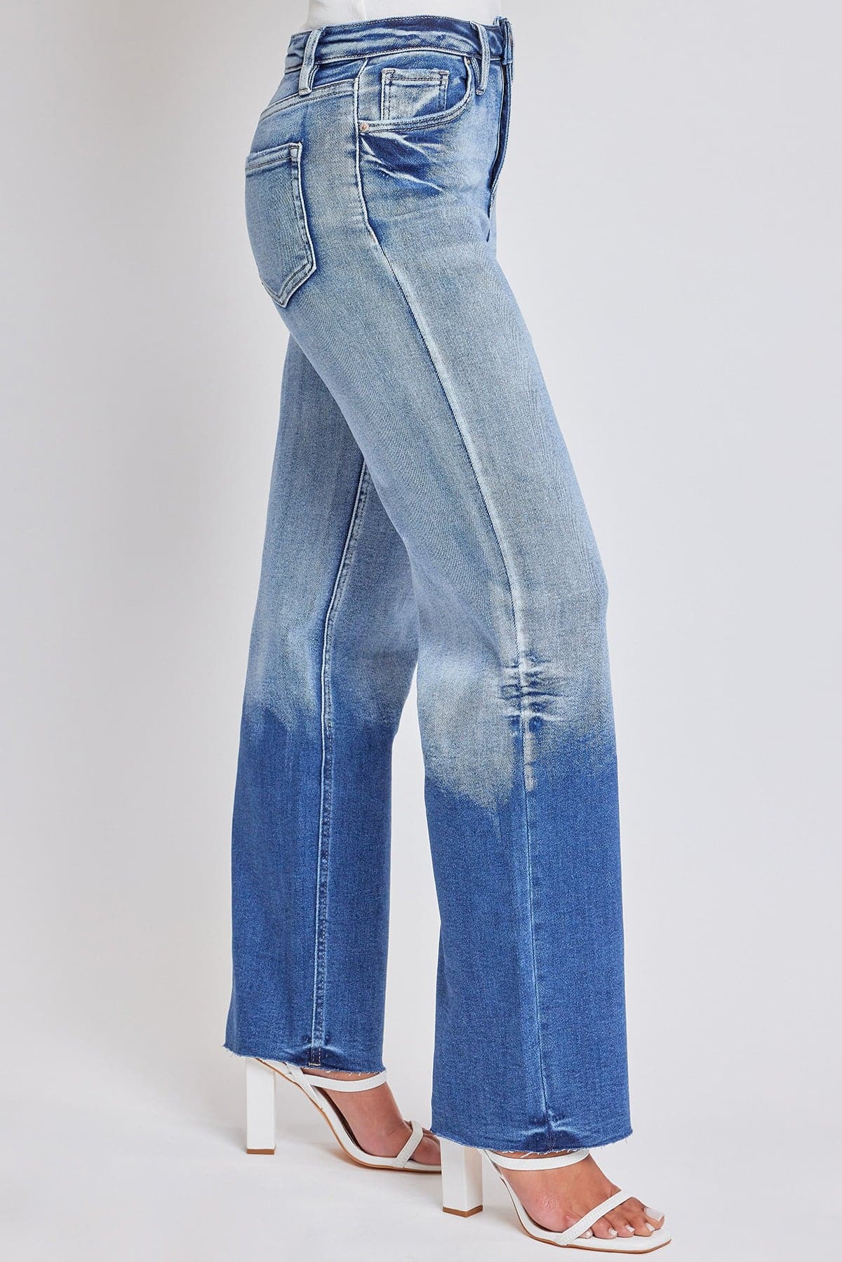 Women's Straight Leg Jeans