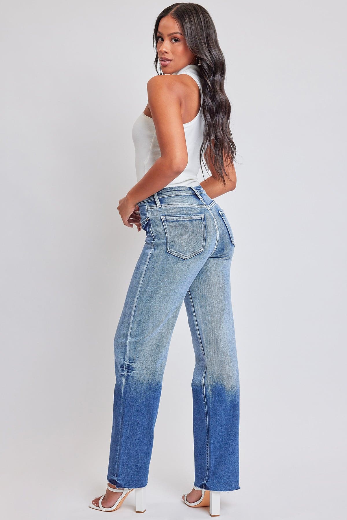 Women's Straight Leg Jeans