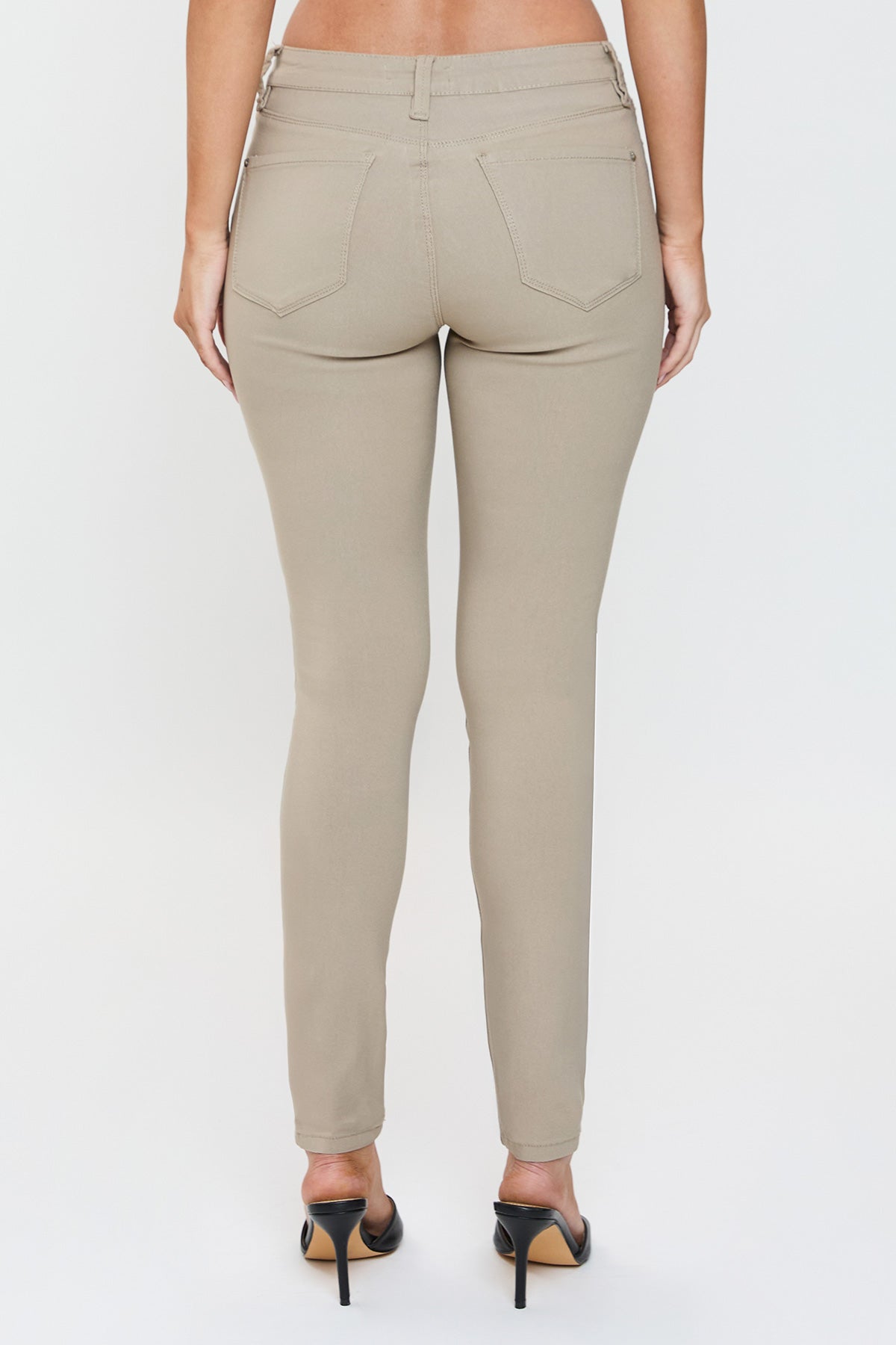 Taupe