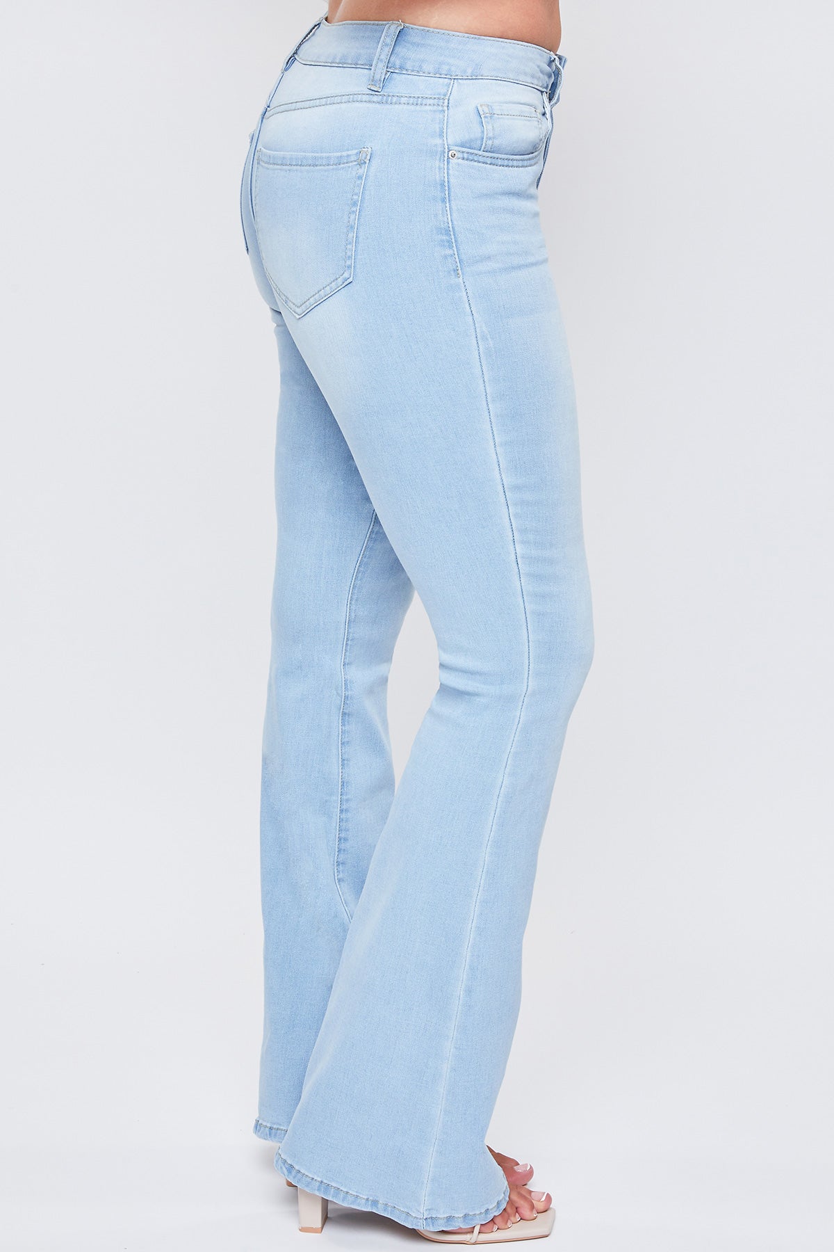 Women's Essential  Flare Jeans - Long Inseam