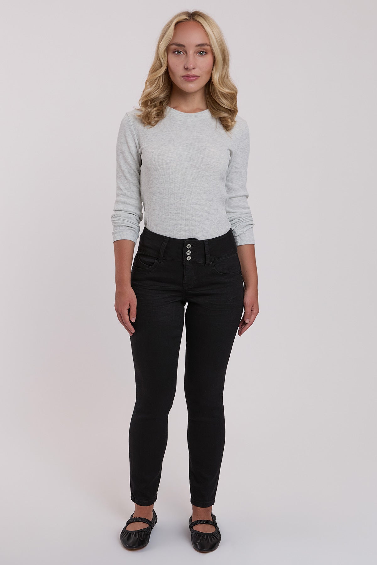 Women's Petite WannaBettaButt 3 Button Skinny Ankle Sustainable Jean
