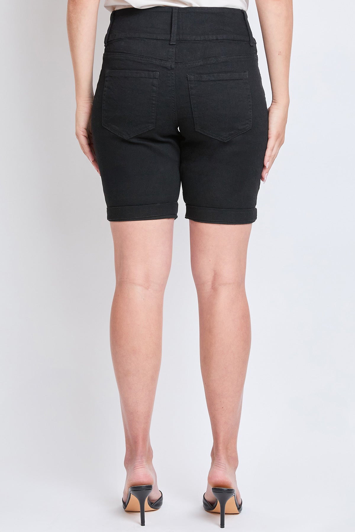 W Black