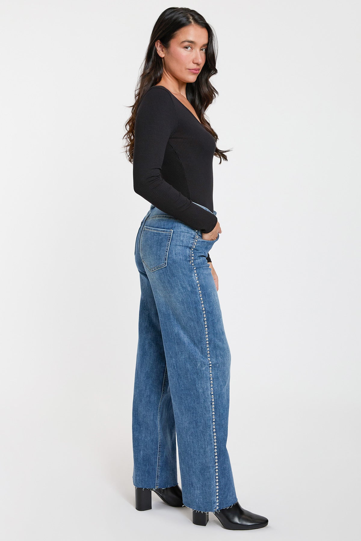 M Medium Blue