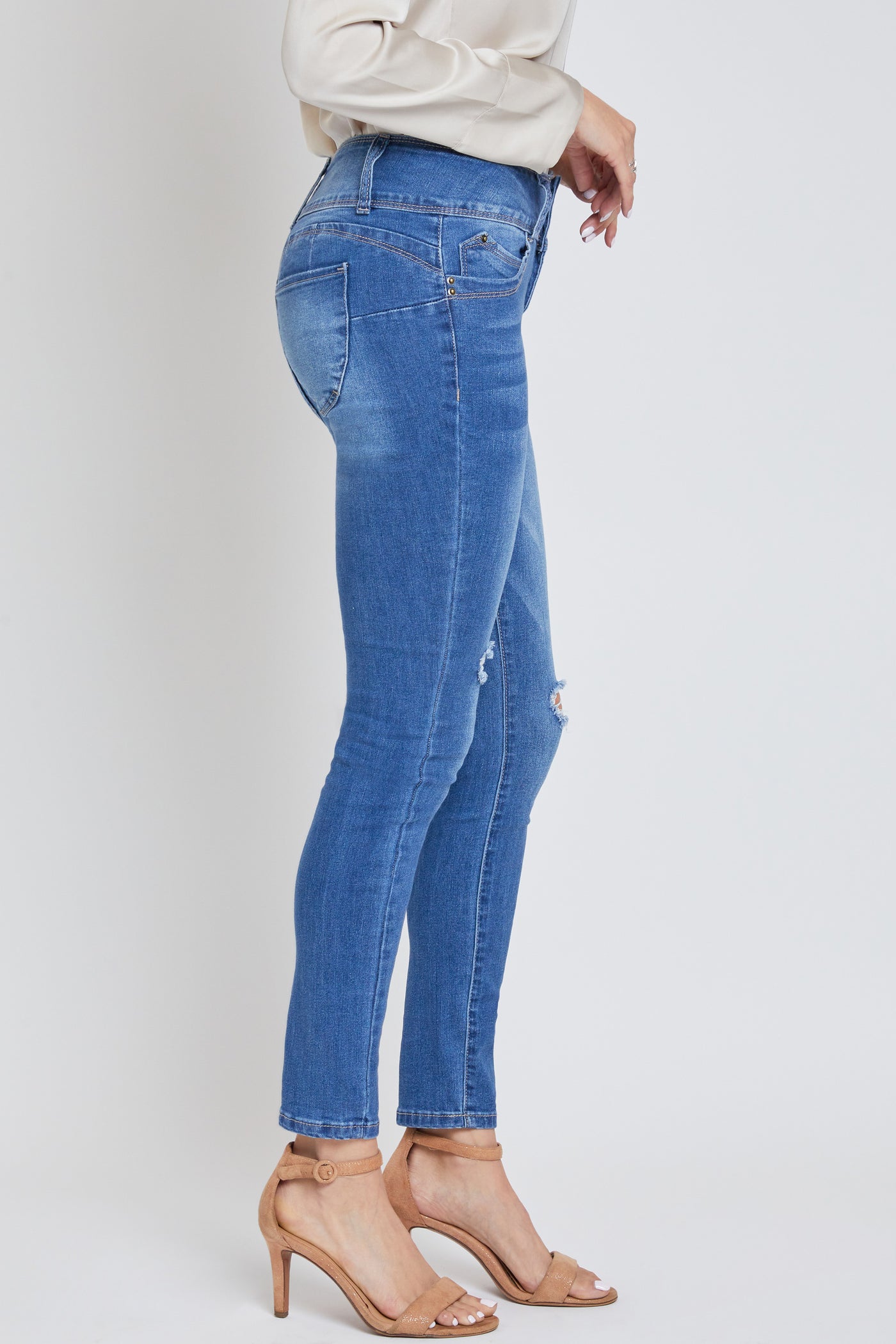 Women's WannaBettaButt 3 Button Skinny Ankle Jeans