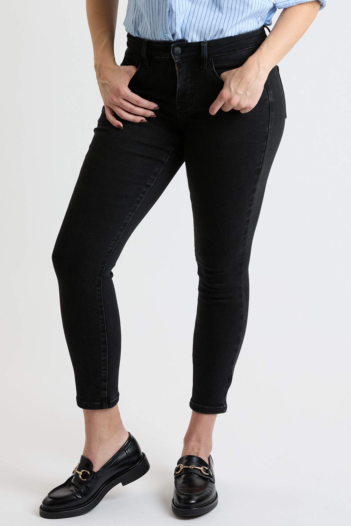 W Black