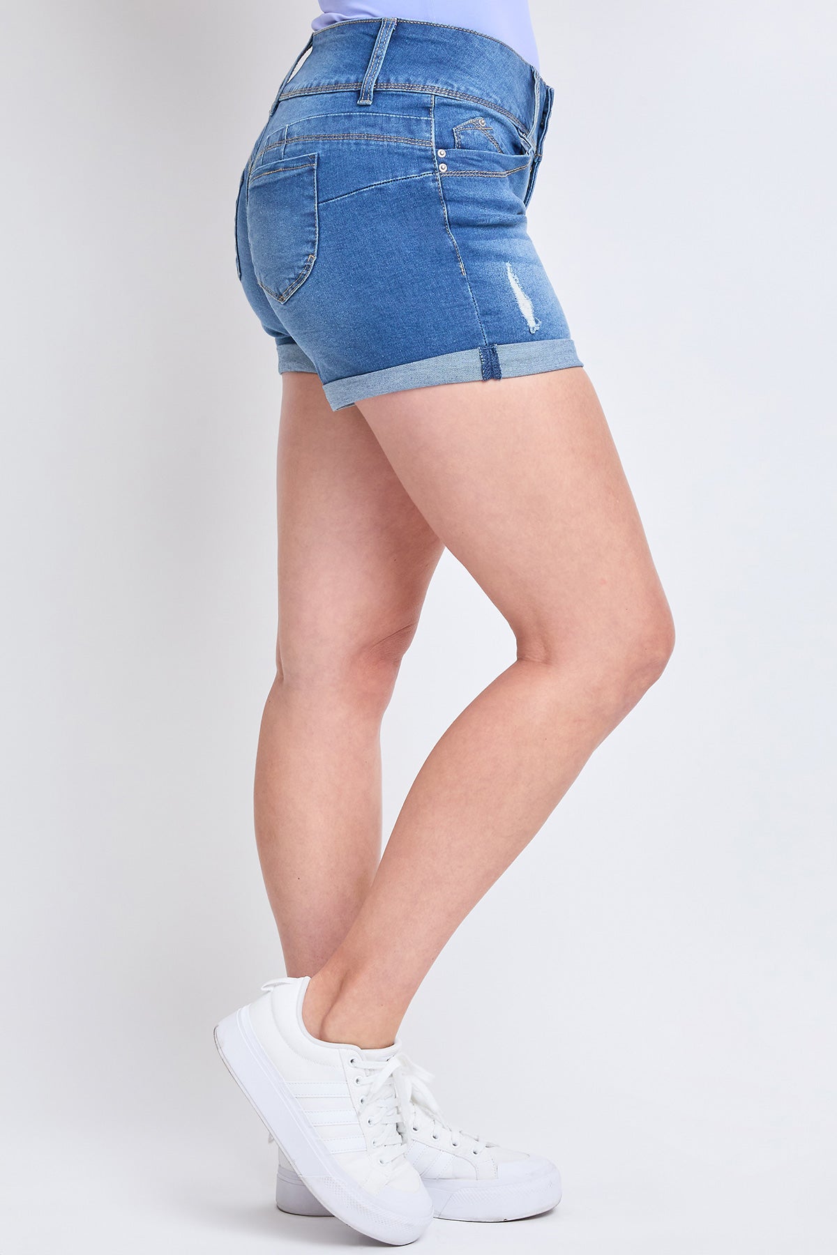 Women's WannaBettaButt 3 Button Cuffed Shorts Sustainable
