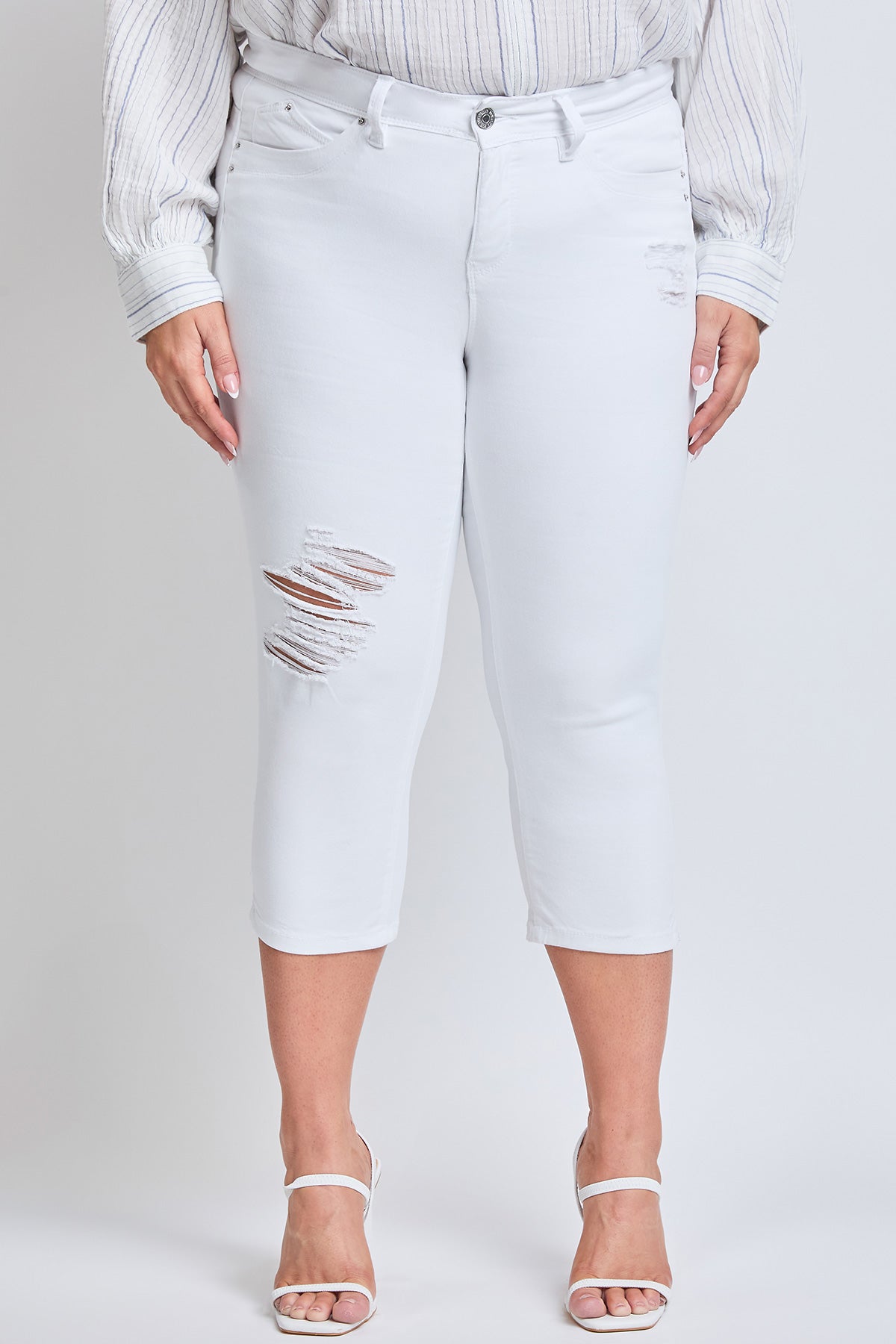 Women's Plus Size Sustainable WannaBettaButt Mid Rise Capri Jeans