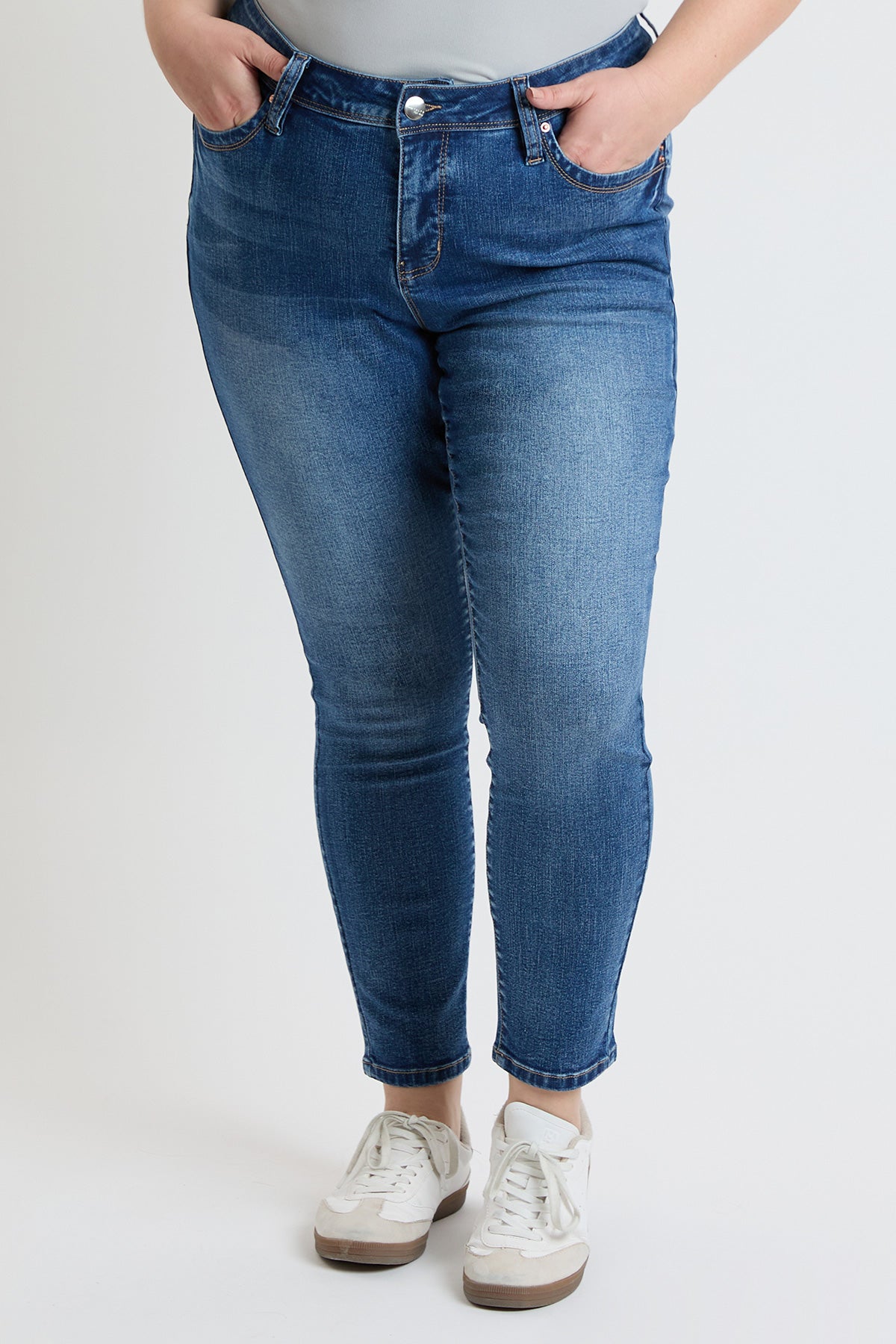 M Medium Blue