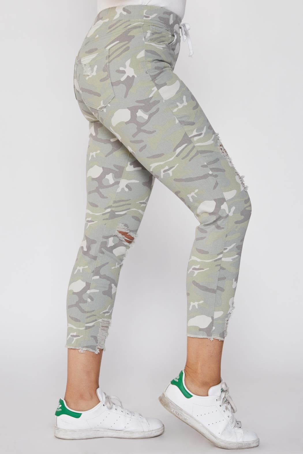 Women Petite High Rise Jogger Pp961121