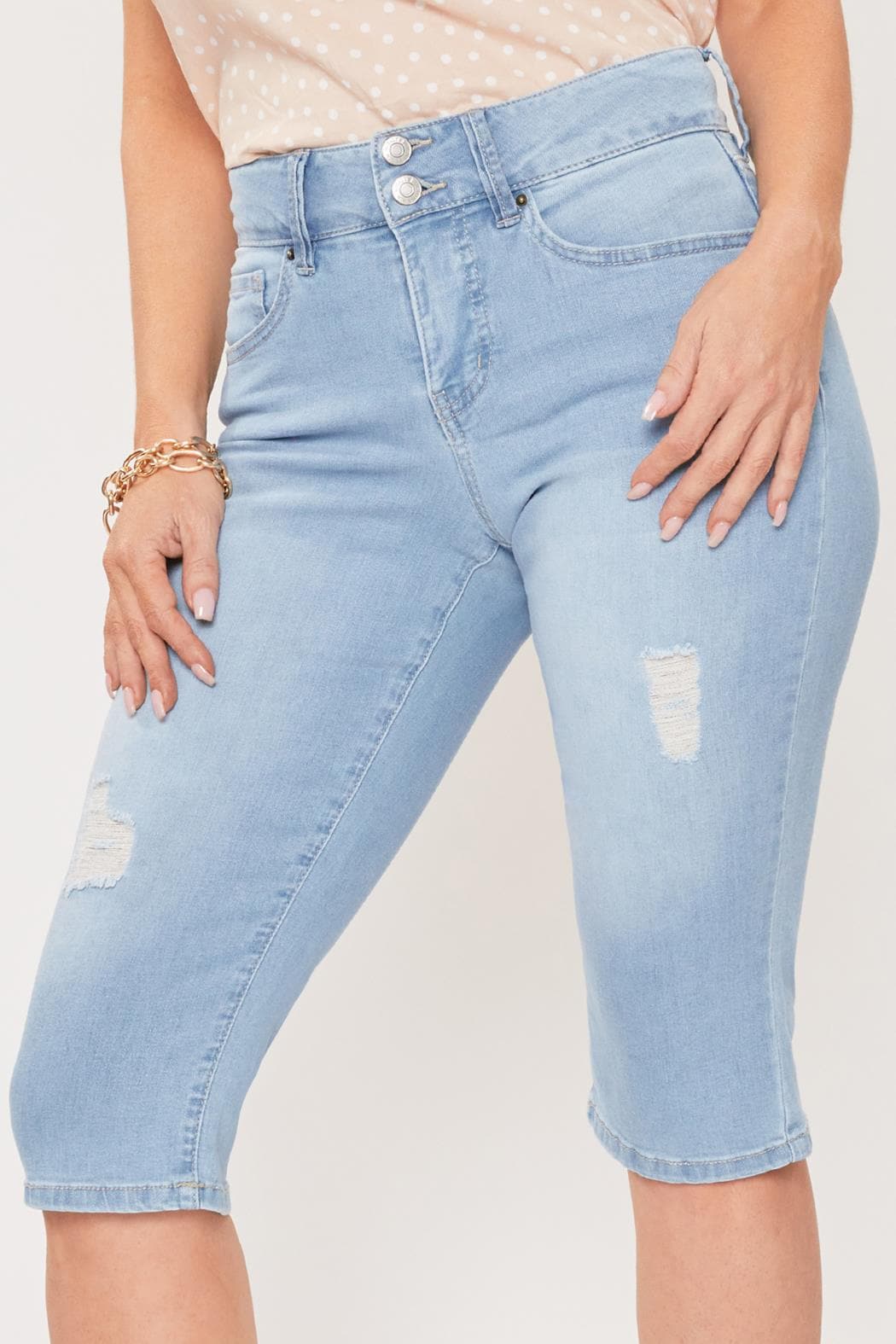 L Light Blue Rips