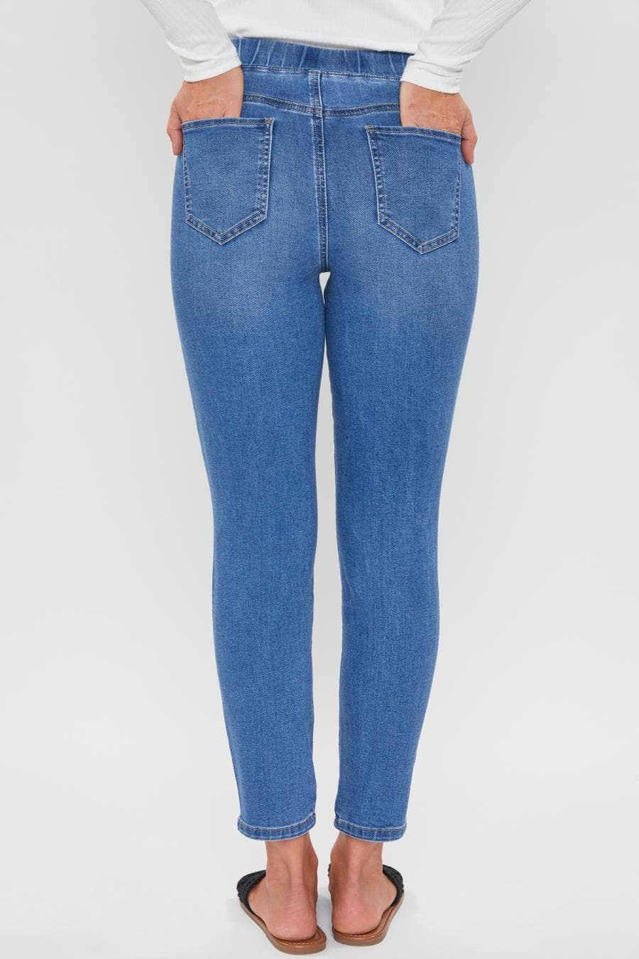 M Medium Blue
