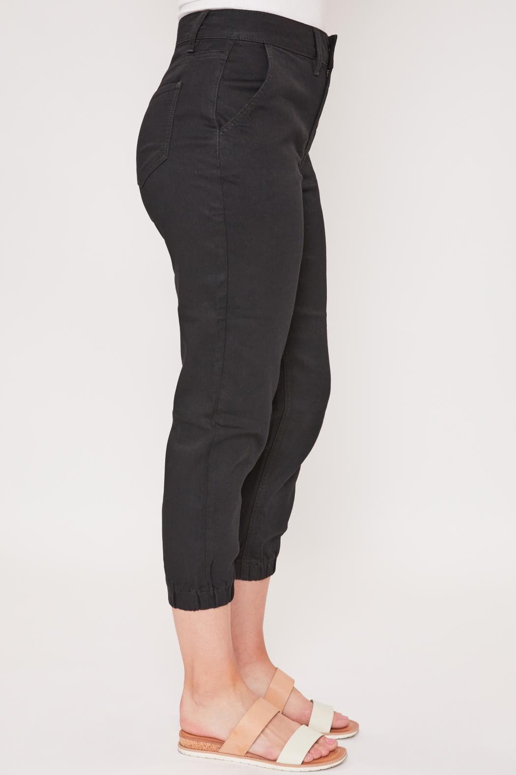 W Black