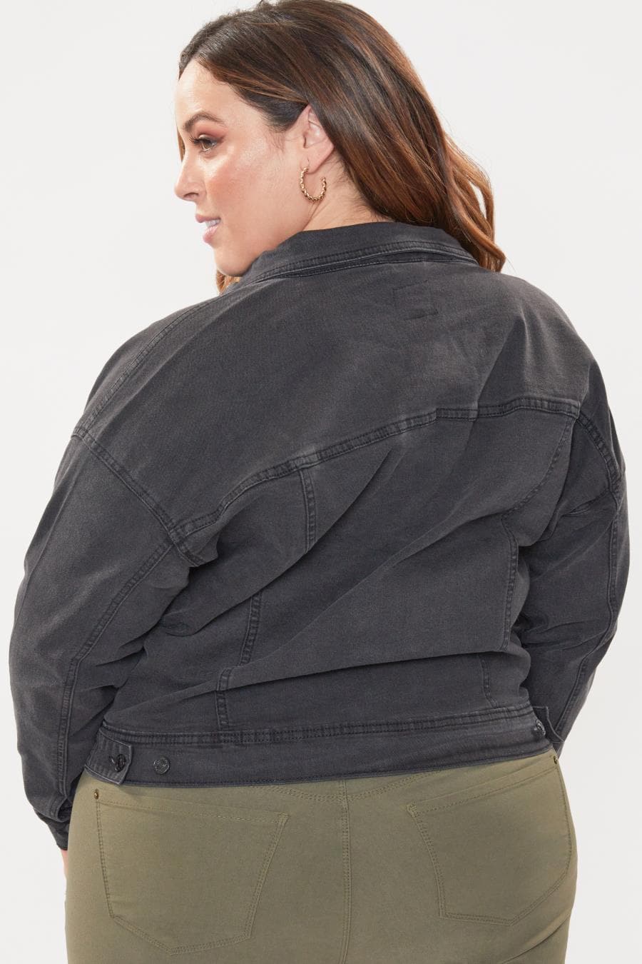 Women Plus Size Drop Shoulder Boyfriend Denim Jacket Xj105055