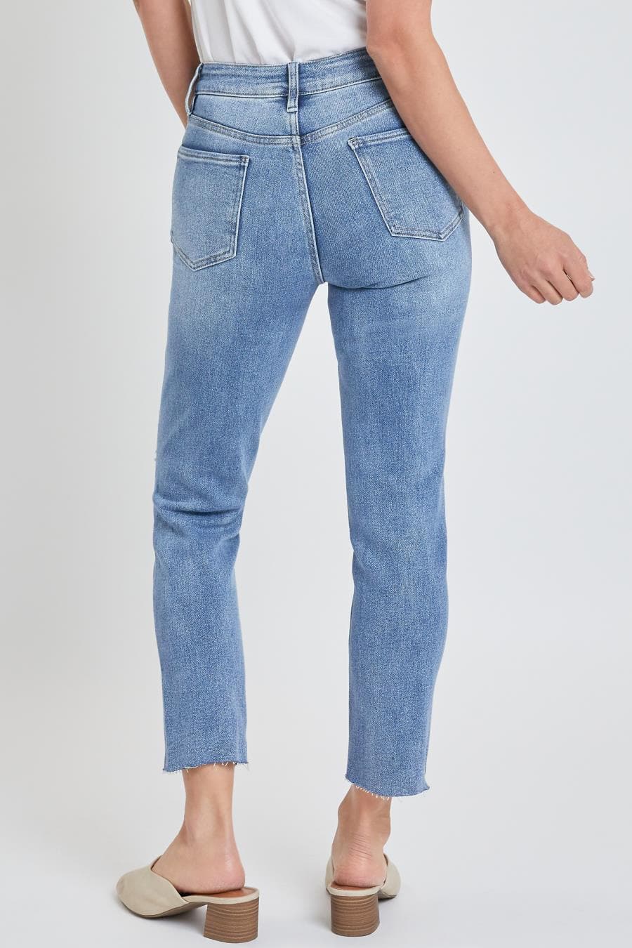 Women Vintage Wash Straight Ankle Ripped Jean With Frayed Hem Wp94770N