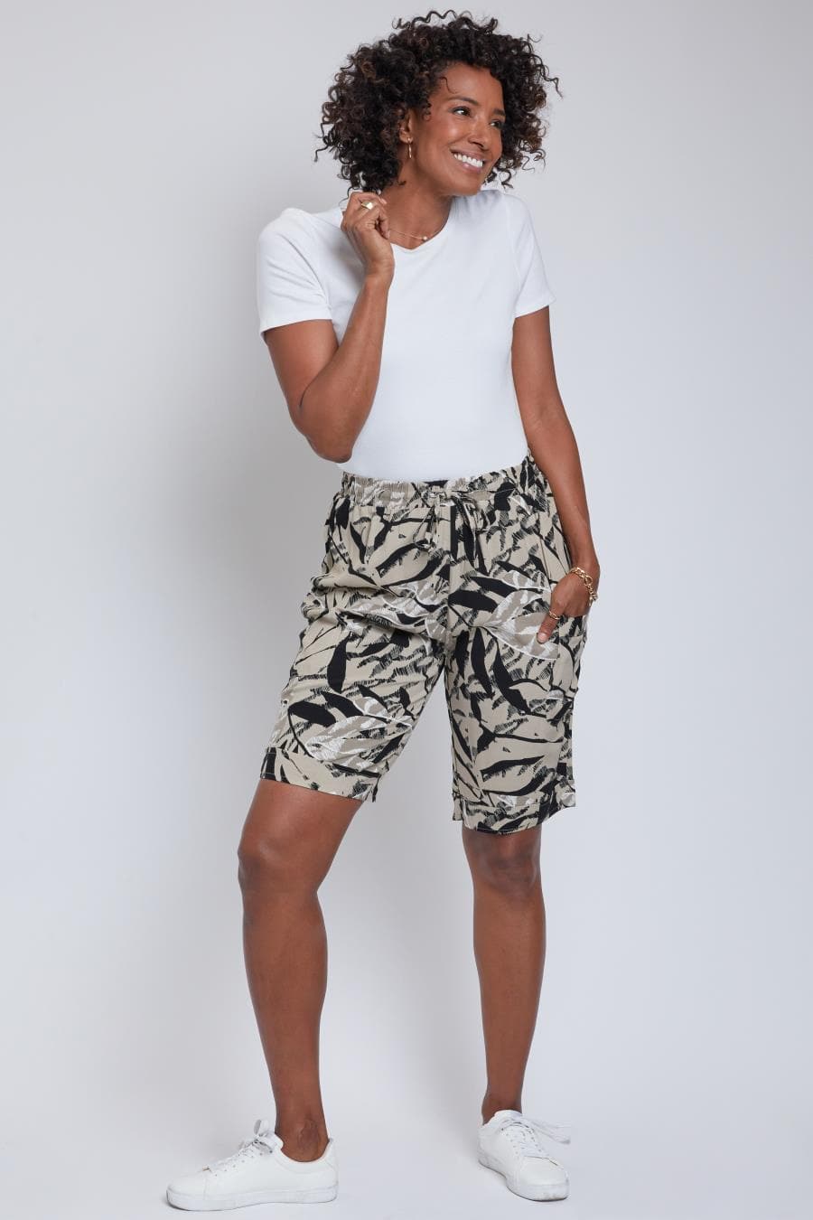Leafy Tropical