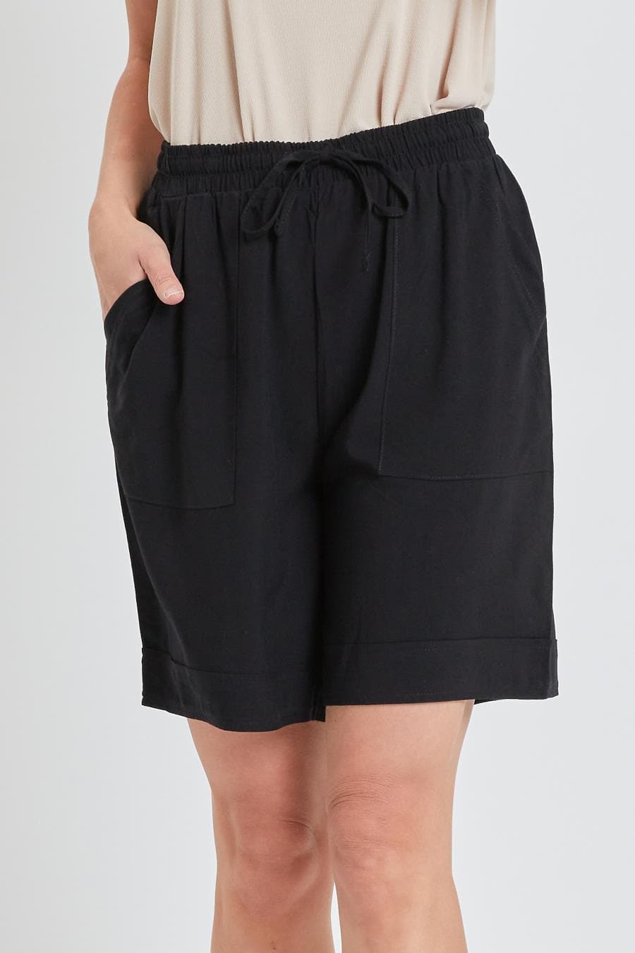 Women Double Cuff Shorts With Pork Chop Pockets Ws2626R1