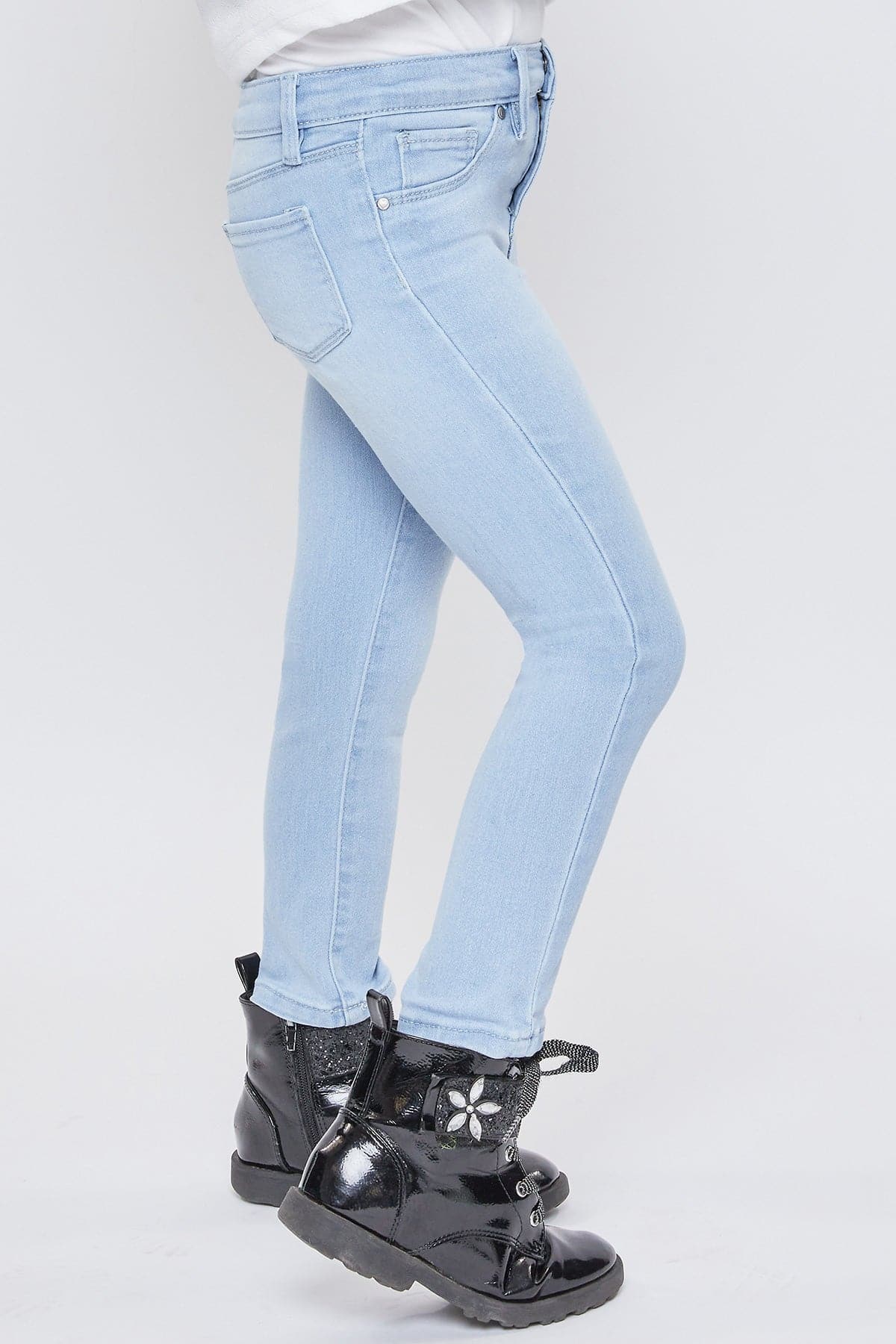 Q Celeste Blue