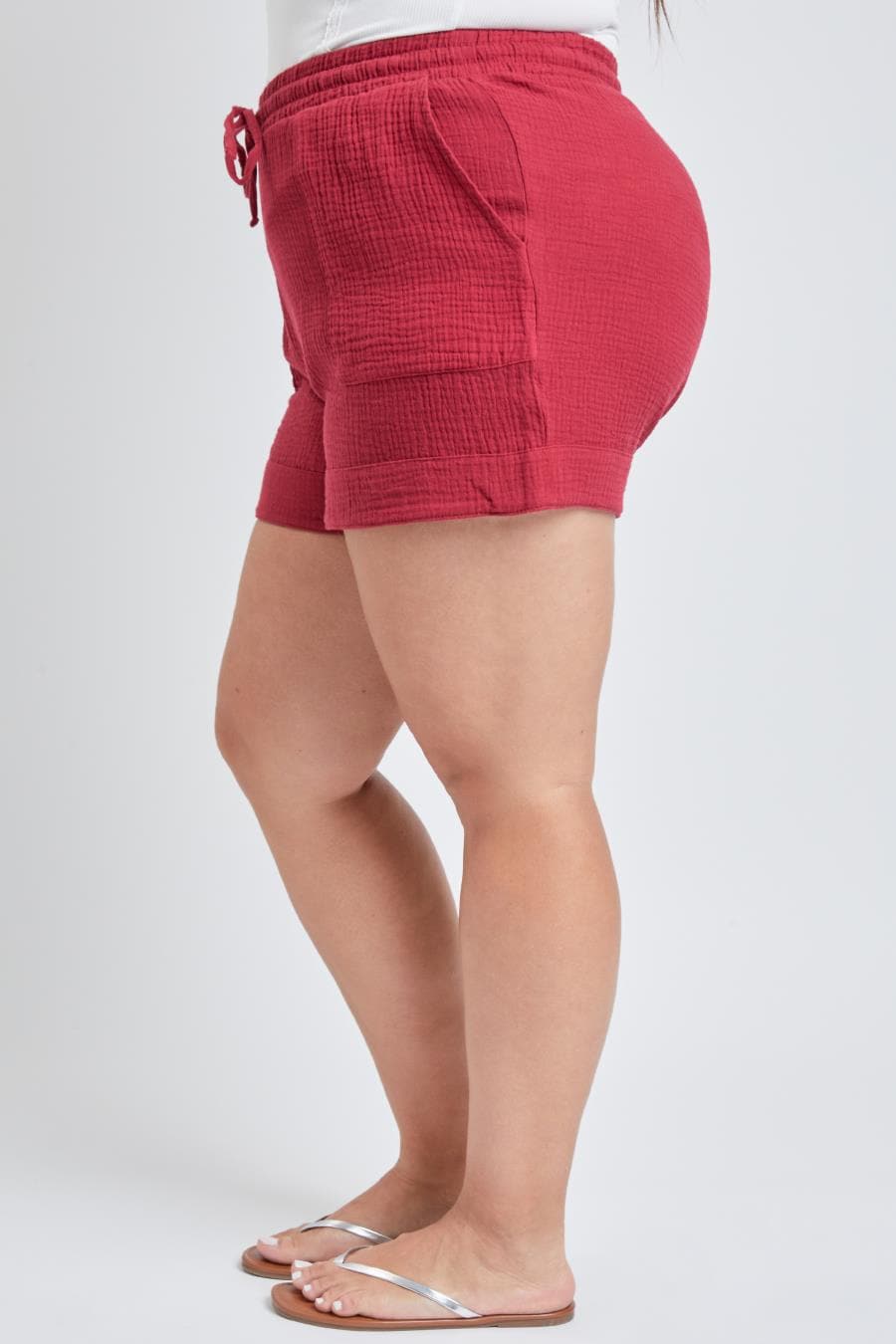 Junior Plus Size Double Gauze Shorts With Banded Hem And Porkchop Pockets Es2729Dg