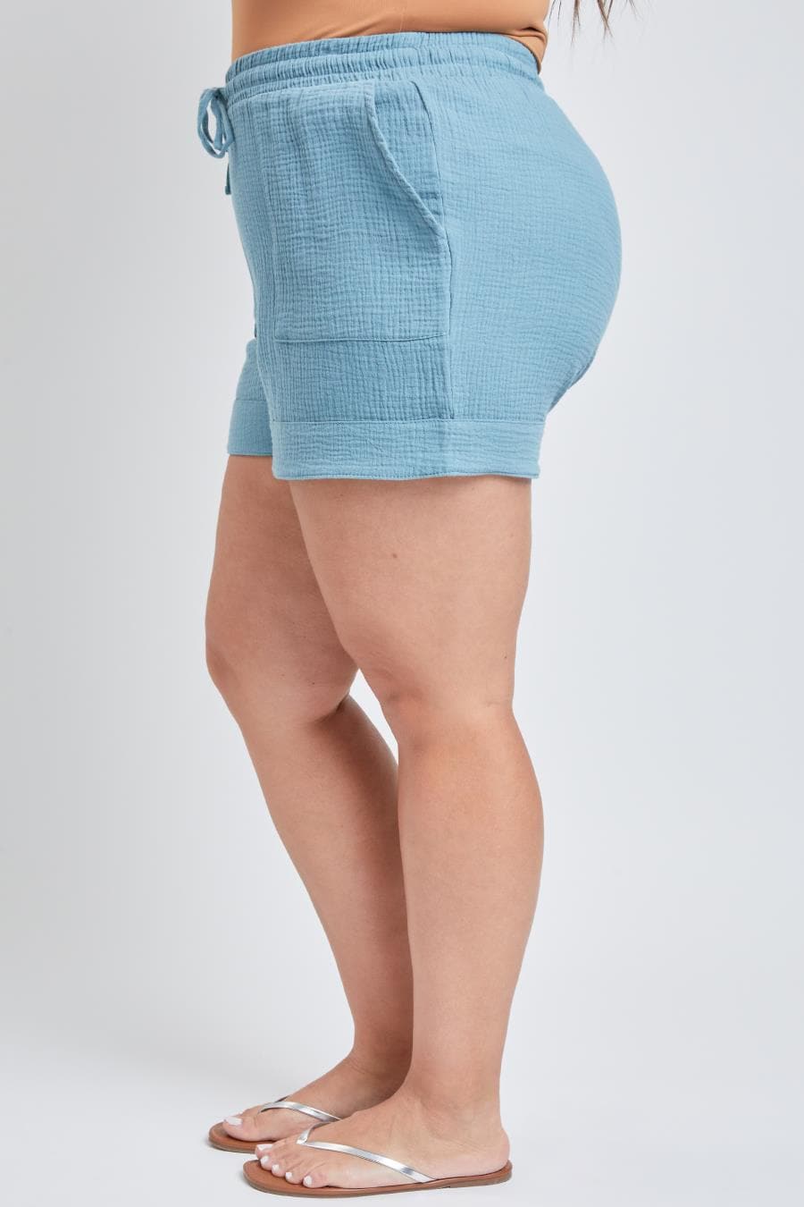 Junior Plus Size Double Gauze Shorts With Banded Hem And Porkchop Pockets Es2729Dg