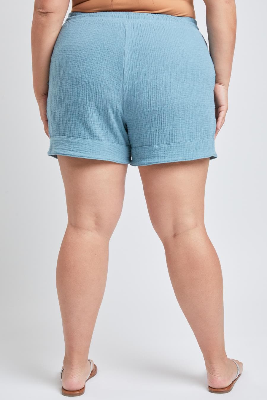 Junior Plus Size Double Gauze Shorts With Banded Hem And Porkchop Pockets Es2729Dg