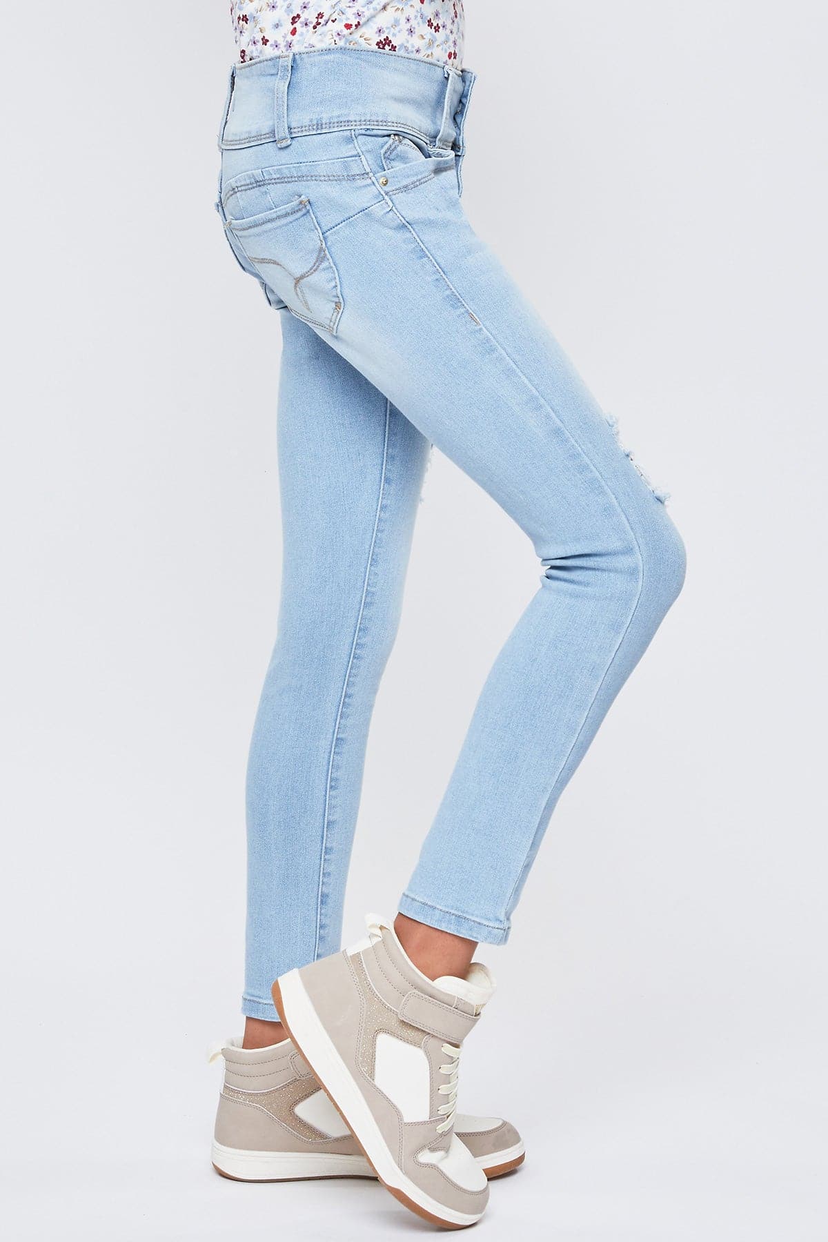 L Light Blue Rips