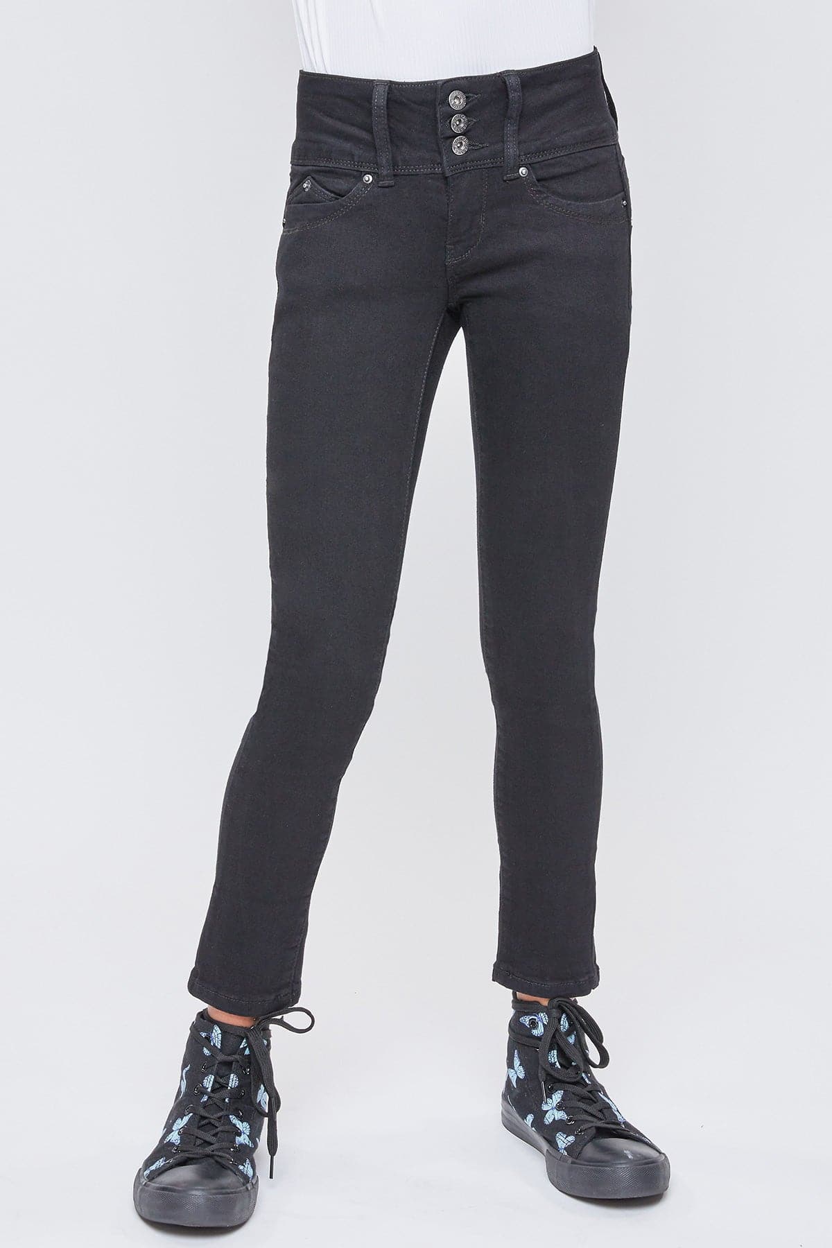 W Black