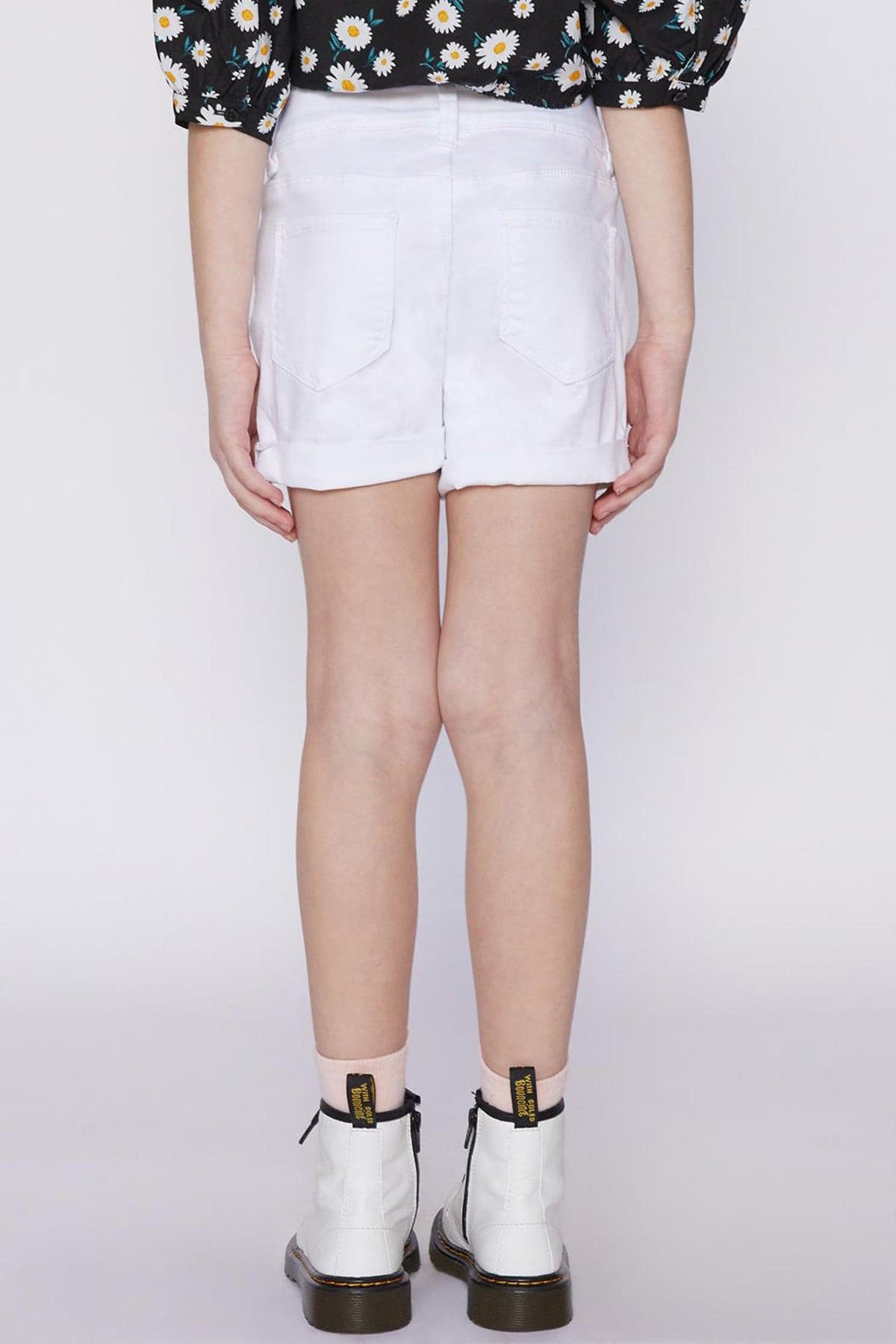 Girls 2 Button Basic Cuffed Shorts Gs61950