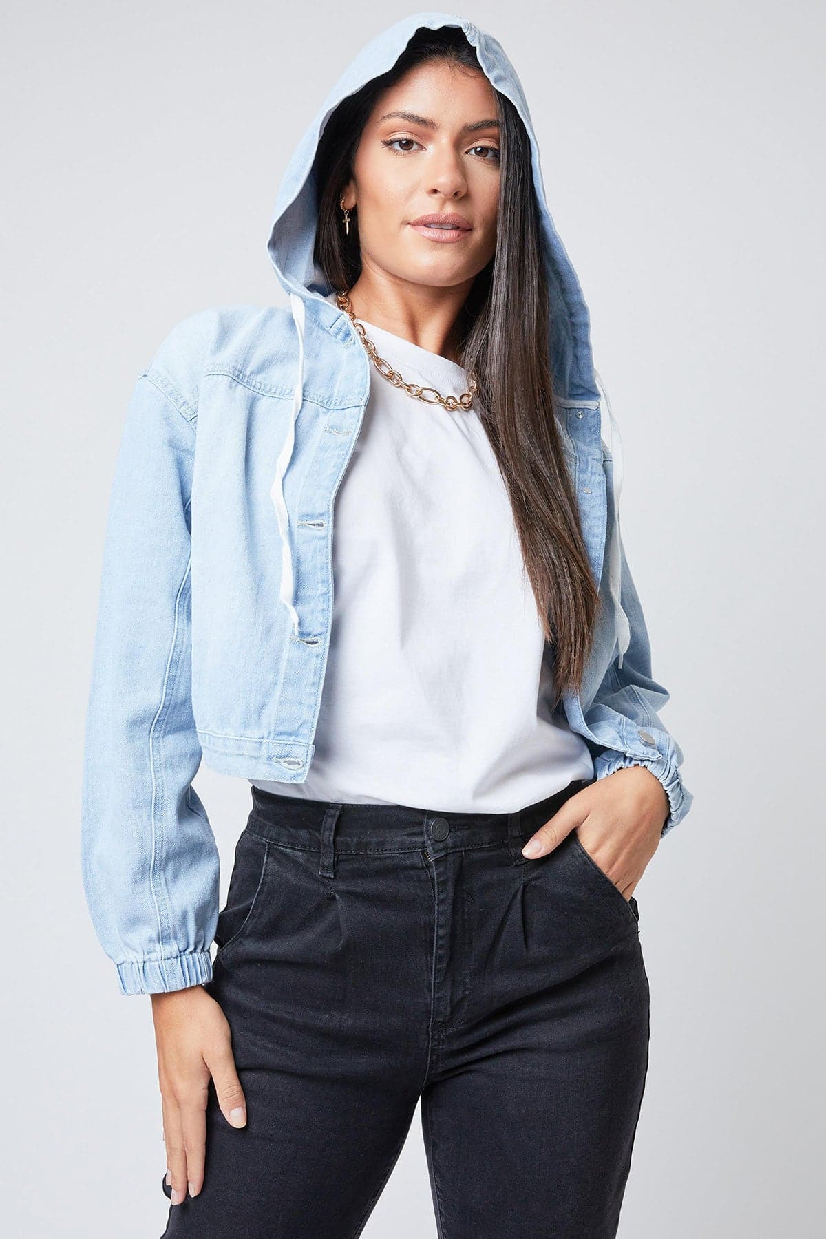 Junior Crop Hooded Denim Jacket J108376